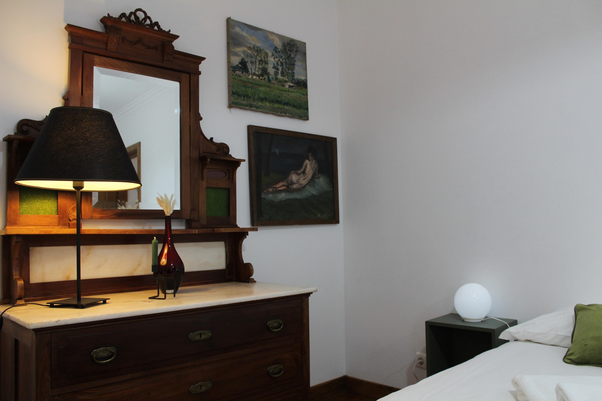 Bed Room
