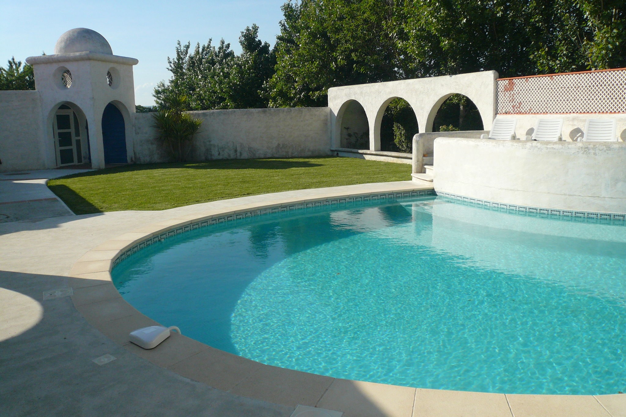 Grande maison de vacances à Villedaigne avec piscine privée