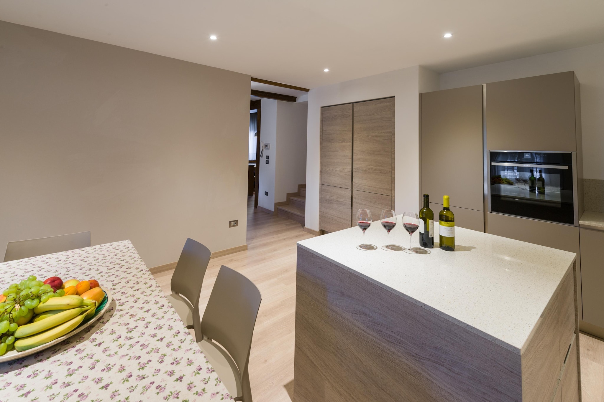 Pink Lady-Kitchen