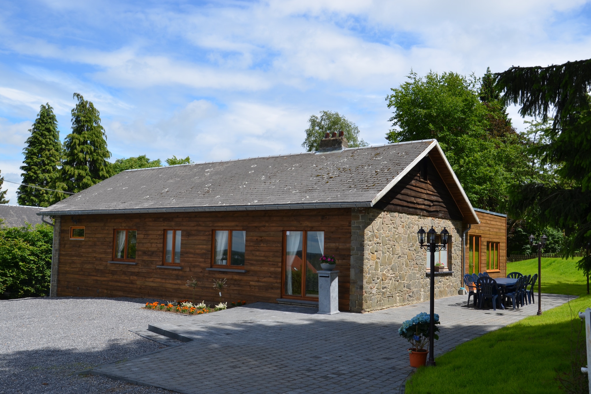 Vakantiehuizen Nivezé-Spa EUR-BE-4900-57