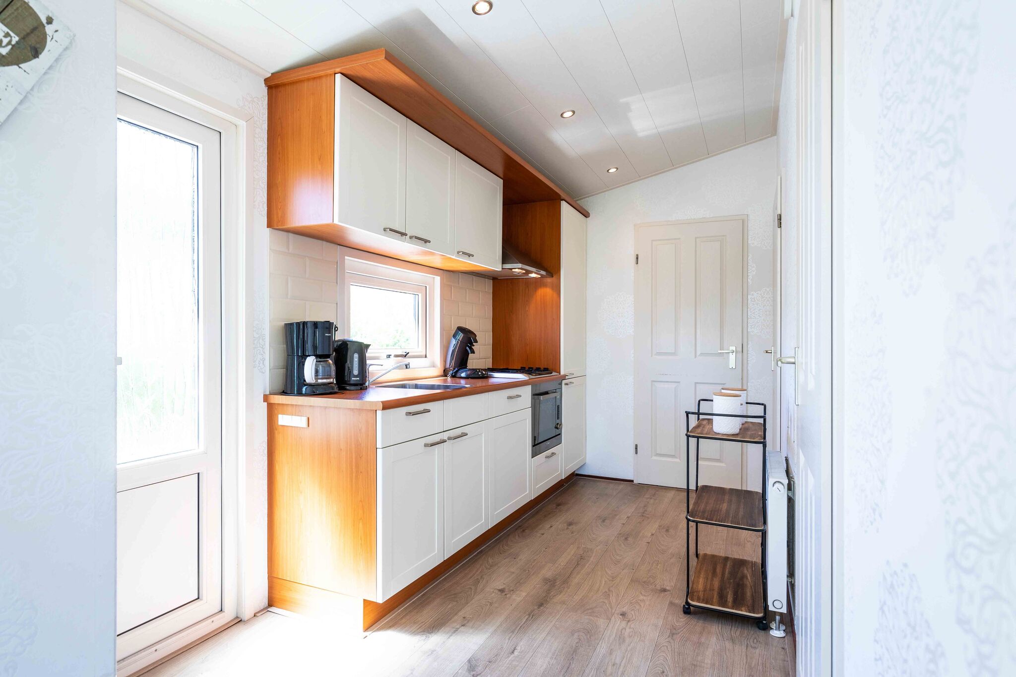 Comfortable chalet with dishwasher, sea at 3.5 km, in Egmond