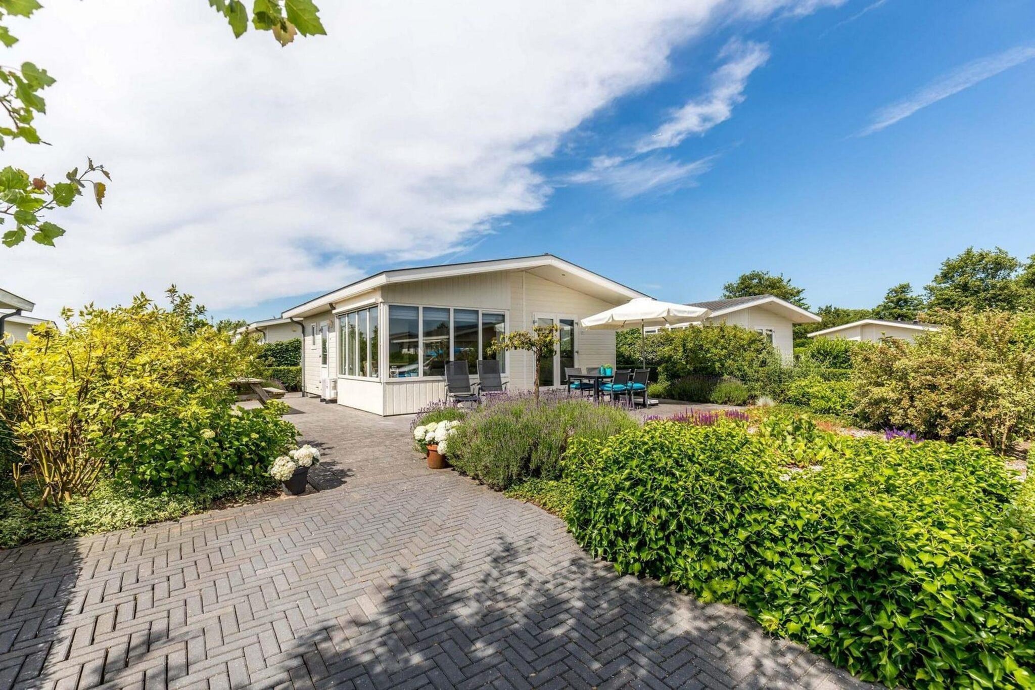 Exterior Summer