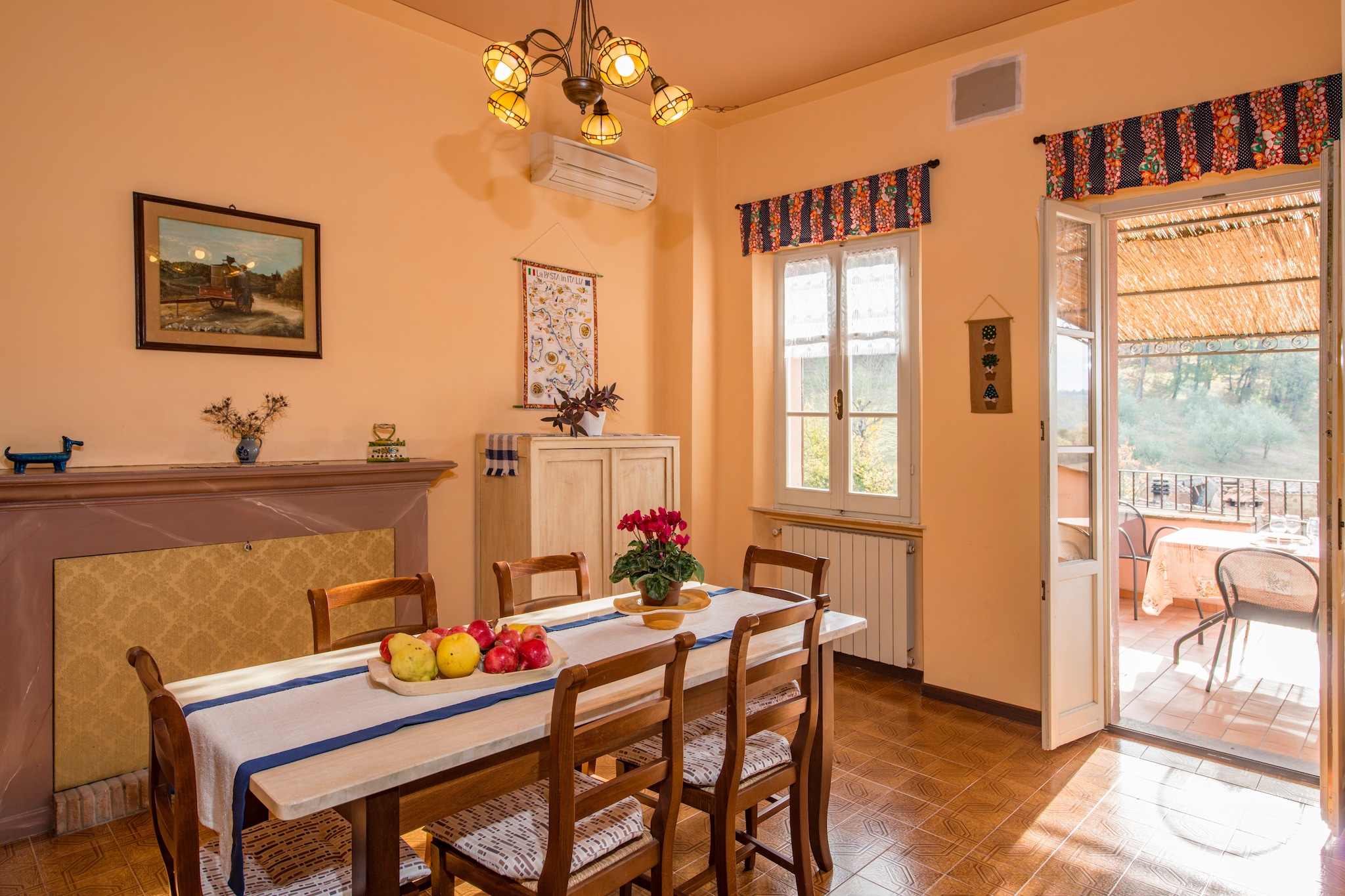 Villa in Città della Pieve near Lake