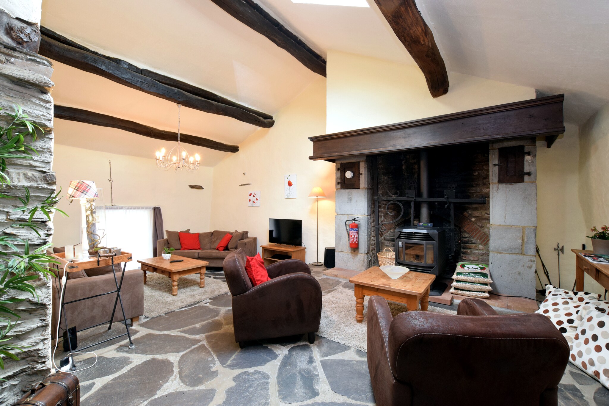 Vakantiehuis Cherain max. 6 personen 3 huisdieren 3 slaapkamers #9