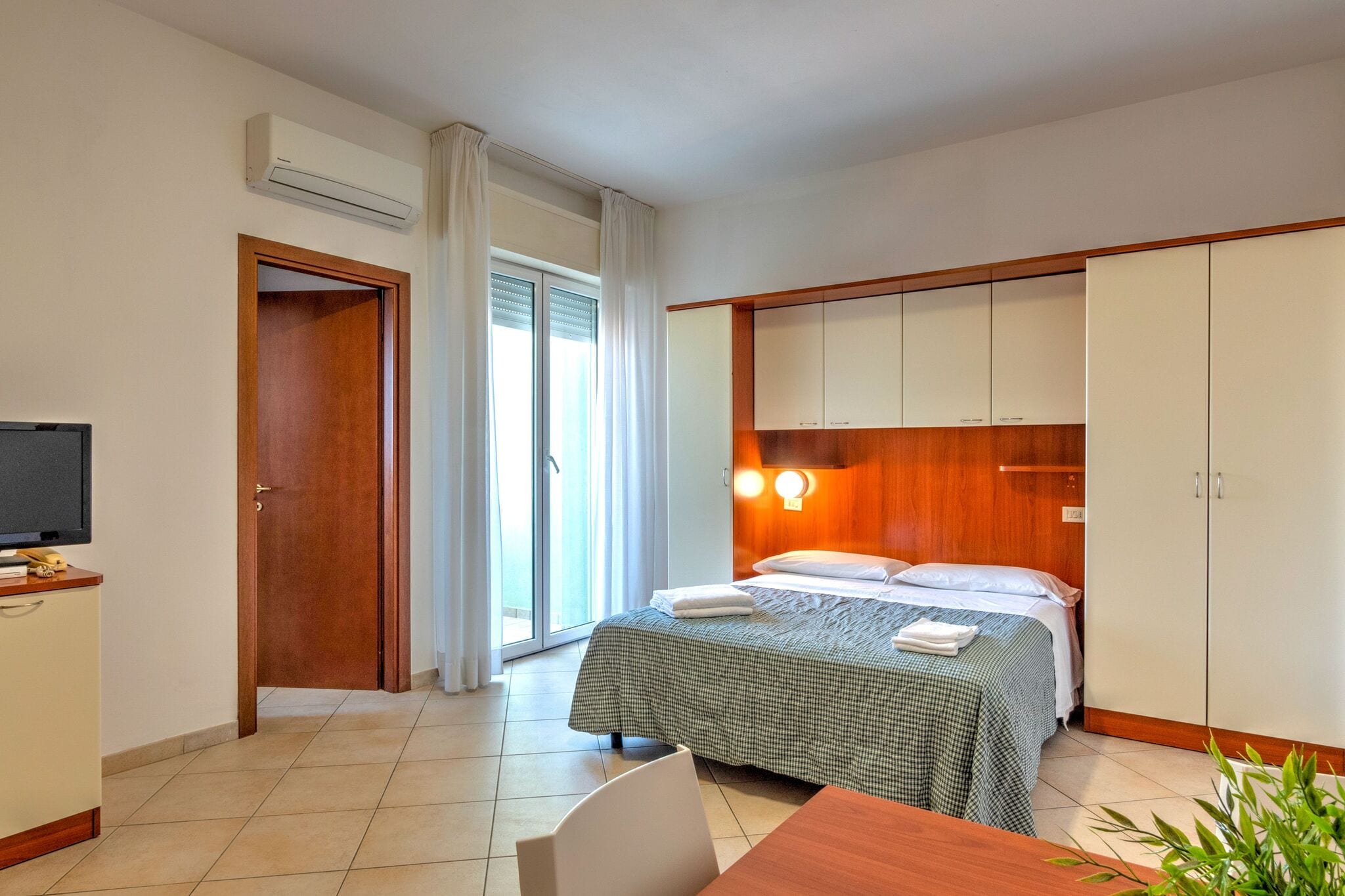Gemütliches Apartment in der Nähe von Rimini mit Meerblick