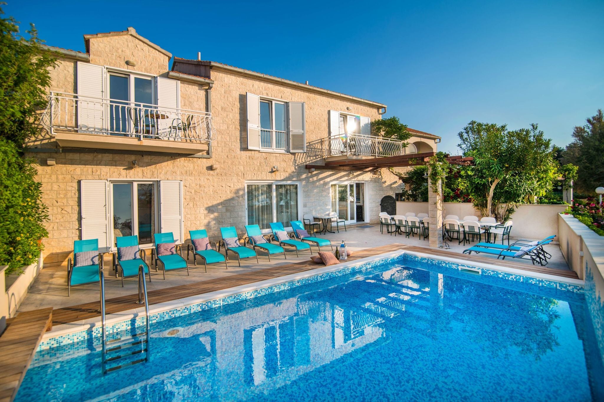 Wunderschöne Villa in Supetar mit Swimmingpool