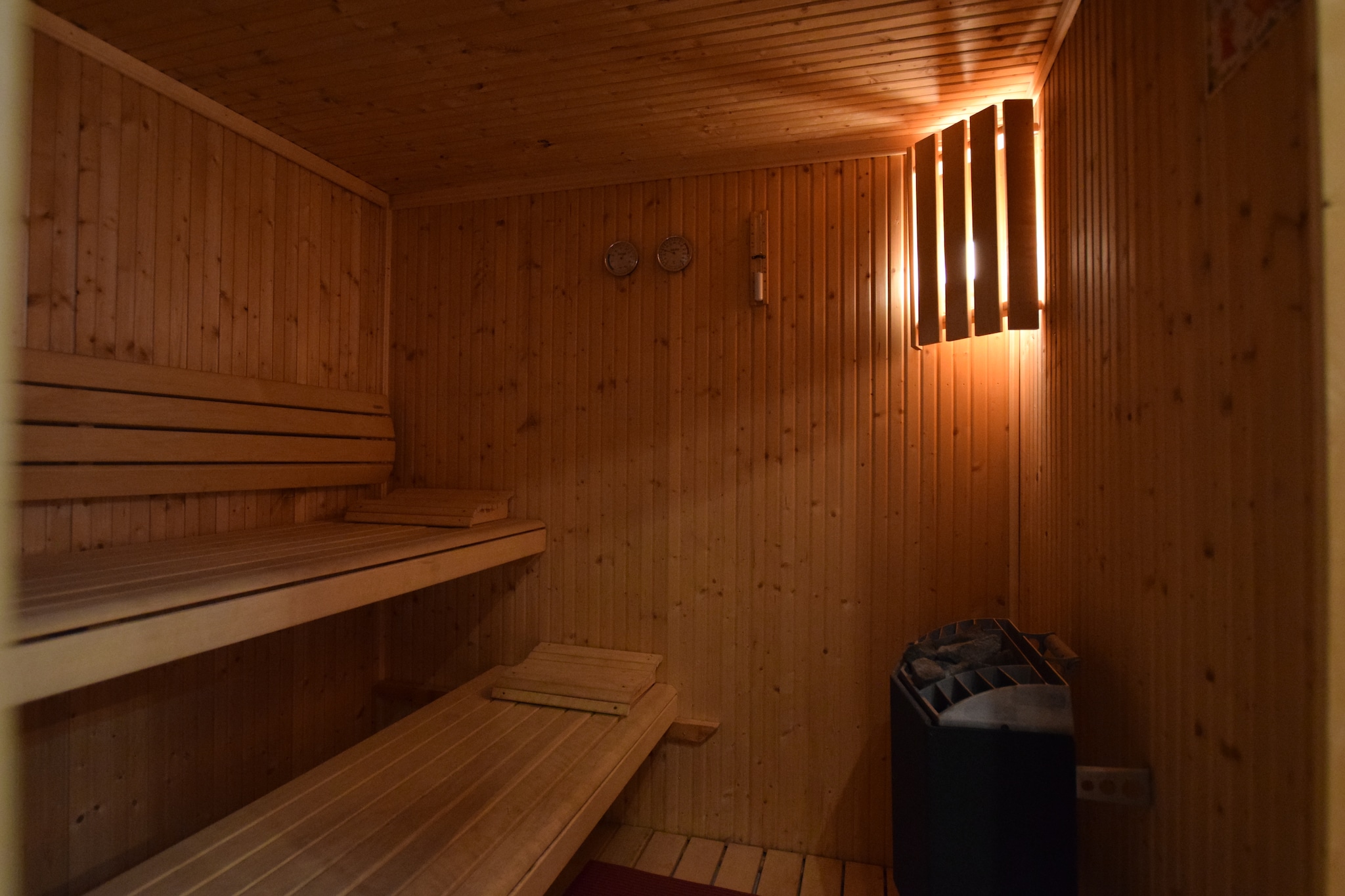 Vakantiehuis Jehonville max. 8 personen 4 slaapkamers sauna #6