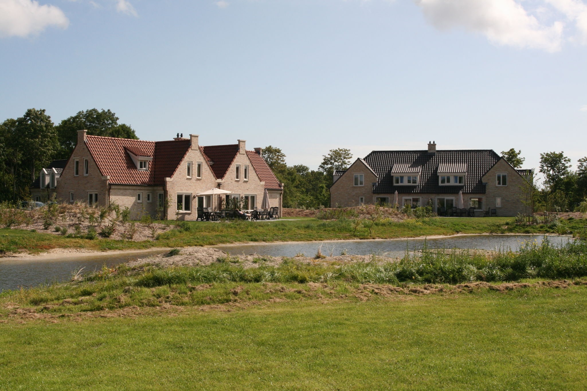 Geräumige Villa mit Deko-Kamin auf Texel