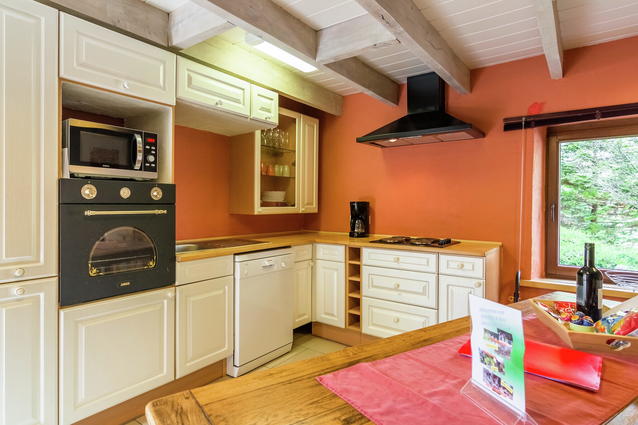 Vakantiehuis Sensenruth max. 6 personen 1 huisdier 3 slaapkamers #2