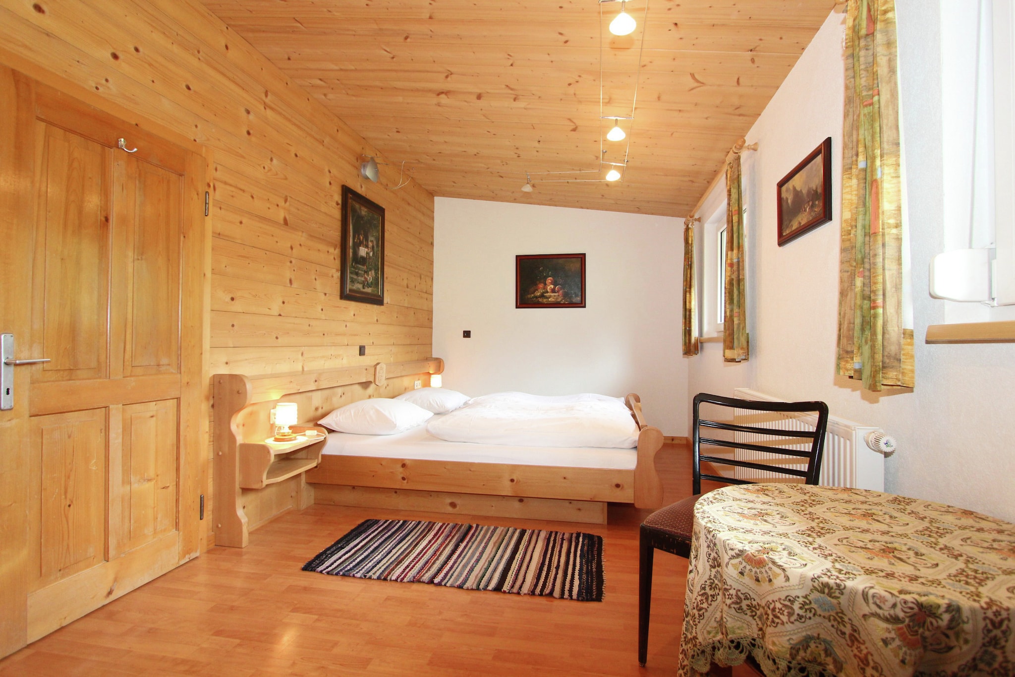 Bed Room