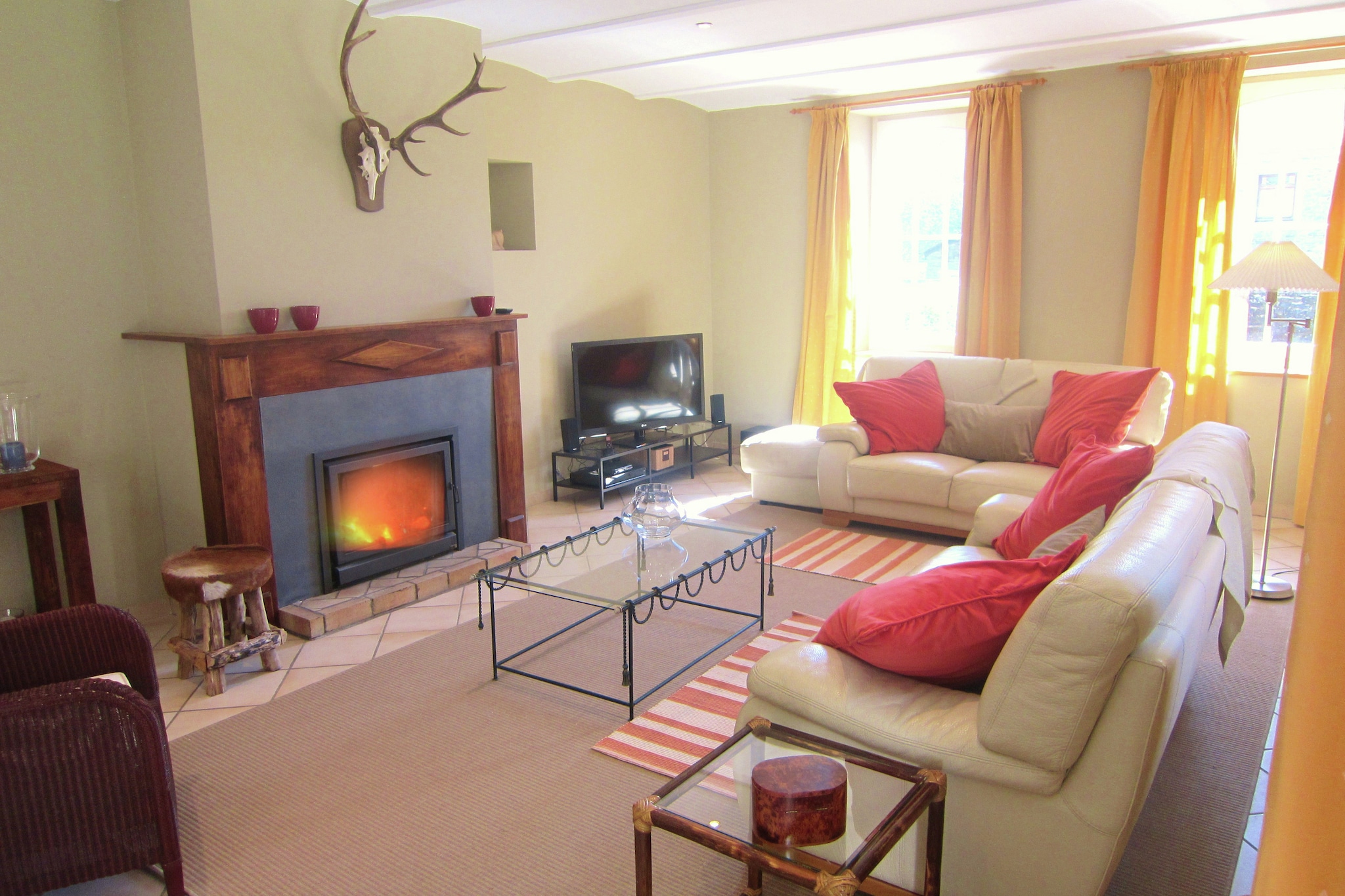 This welcoming villa in Offagne is ideal for families or groups seeking a peaceful retreat in the Belgian Ardennes. Located just 3 km from Paliseul and surrounded by forest, it offers easy access to nature and nearby attractions. Guests can explore the majestic Bouillon Castle, enjoy scenic walks along the Semois River, or visit the Abbaye d'Orval, renowned for its Trappist beer and serene gardens. The charming village of Chassepierre, known for its art festivals, is also within reach.

The villa features four bedrooms, including two with four single beds, and a recreation room with TV for indoor entertainment. The open kitchen is fully equipped with ceramic cooker, oven, microwave, dishwasher, and fridge-freezer. A decorative fireplace adds warmth to the living/dining area, while amenities like a tumble dryer, childrenâ€™s bed, and high chair ensure comfort for all ages. Outdoors, guests can relax on the terrace, enjoy meals in the garden, and fire up the barbecue.

Nearby dining options include La FerronniÃ¨re in Bouillon for gourmet Belgian cuisine, Le Gastronome in Paliseul for refined regional dishes, and La Forgerie in Sainte-CÃ©cile for rustic French flavors.