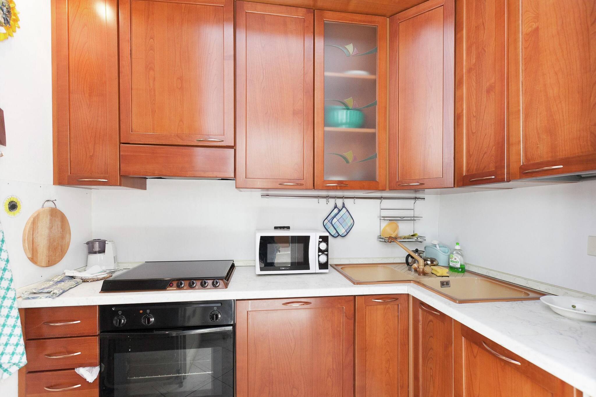 Ground floor: (open kitchen(cooker(4 ring stoves), oven(grill-oven), fridge-freezer, washing machine), Living/diningroom(single trundle bed, double bed, TV, stove(Pellet)), bathroom(shower, washbasin, toilet, bidet))\n\nOn the 1st floor: (bedroom(double bed), Gallery bedroom(double bed, double bed), bathroom(Bubble bath, washbasin, toilet, bidet))\n\nrecreation room(shared with other guests)(table tennis table, table football, fitness equipment), bar, terrace, BBQ, parking, swimming pool(shared with other guests, including separate childrenâ€™s swimming pool (depth 50cm), opened from 1/2 Jun upto and including 1/2 Sep), tennis court(paid), boules court, lift