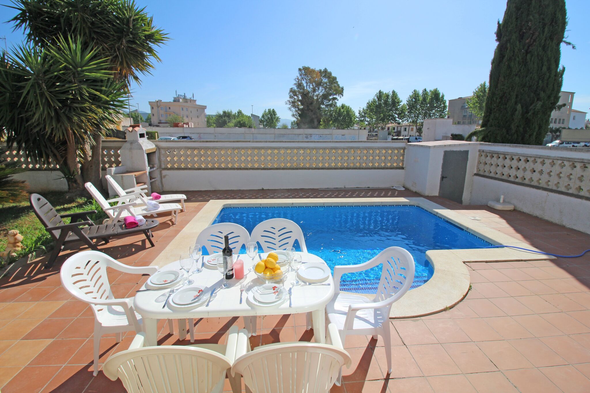 Modern vakantiehuis met privé zwembad in Empuriabrava, Spanje