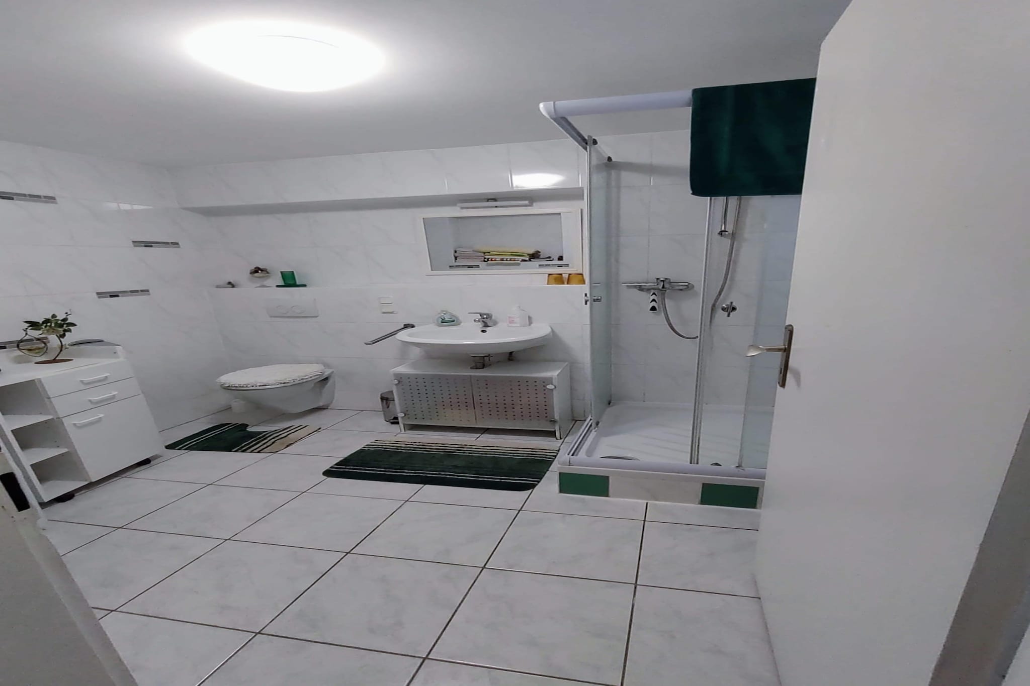 Ferienwohnung Schmidt-Badezimmer