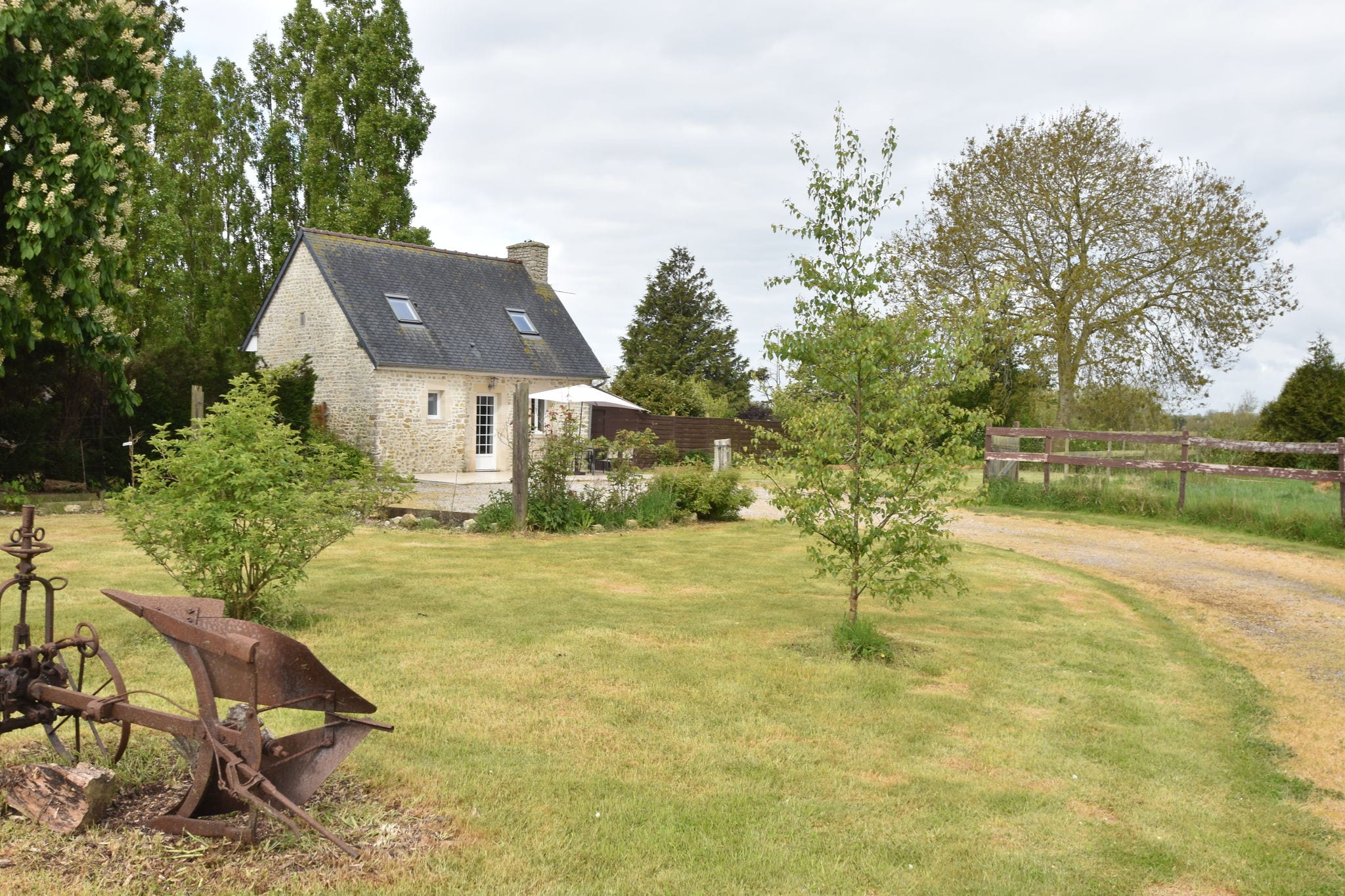Vrijstaande woning in Normandië met een afgesloten tuin