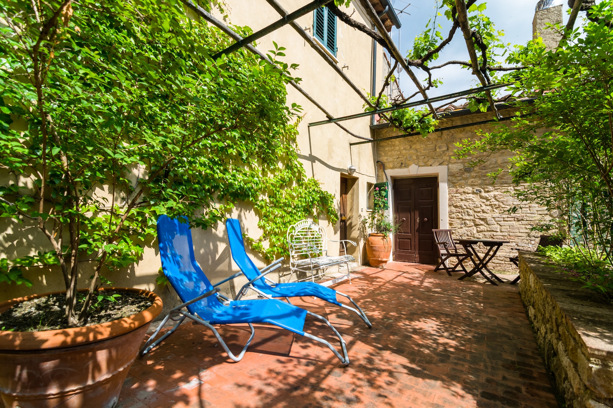 Romantic Getaway with Views