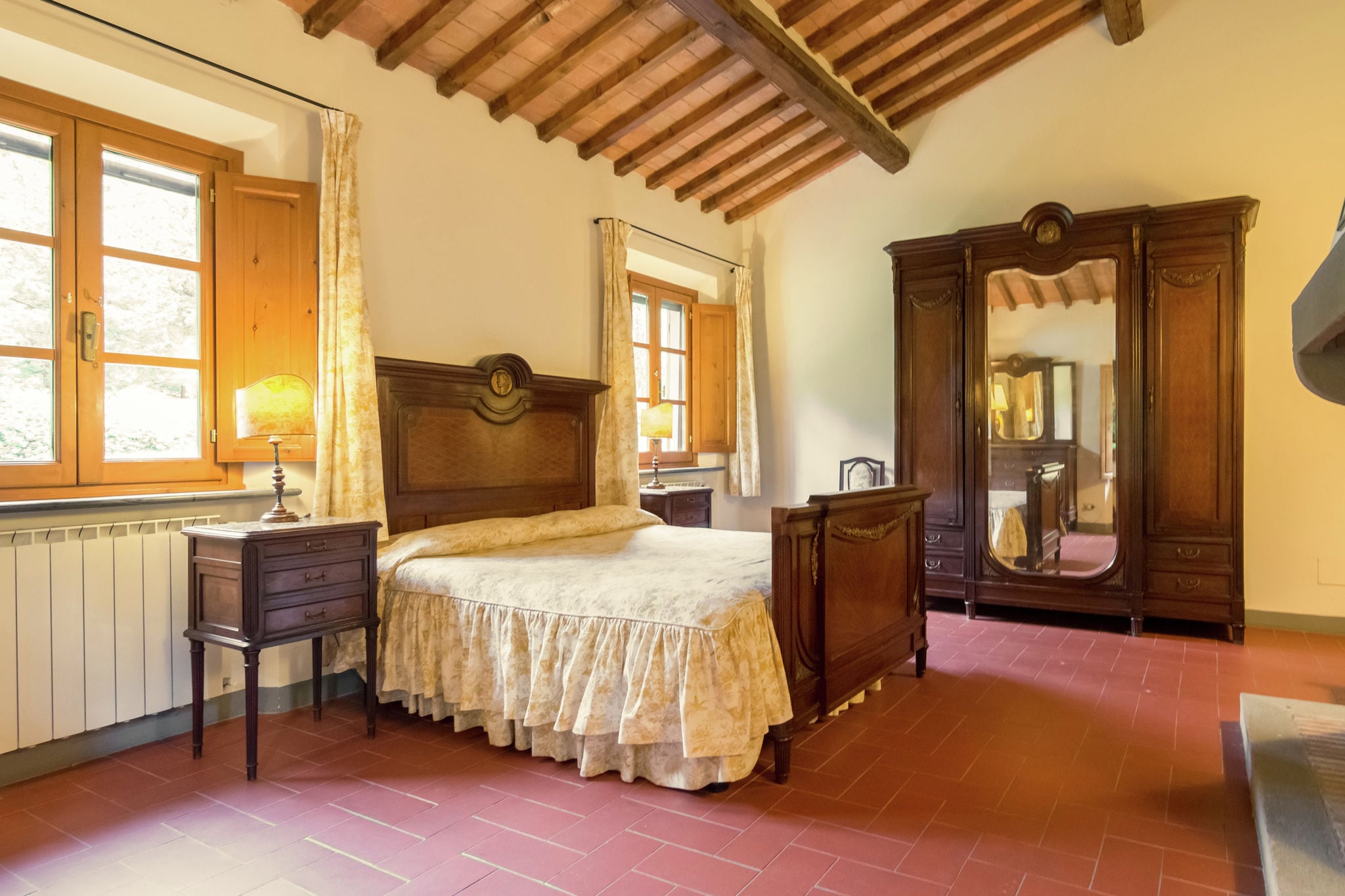 Wunderschöne Villa in Capannoli mit Swimmingpool