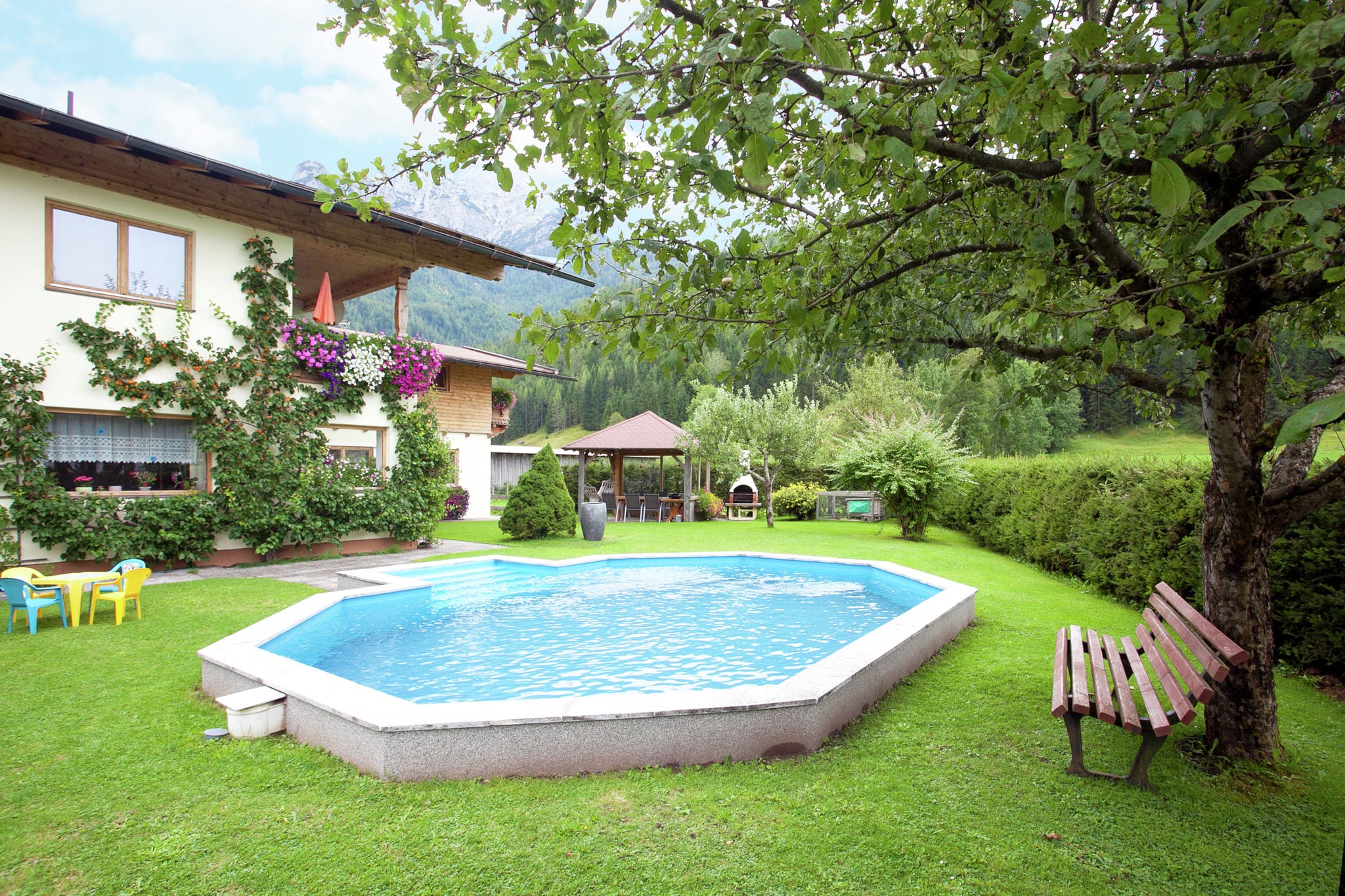 Ferienwohnung mit Pool in Waidring, Tirol