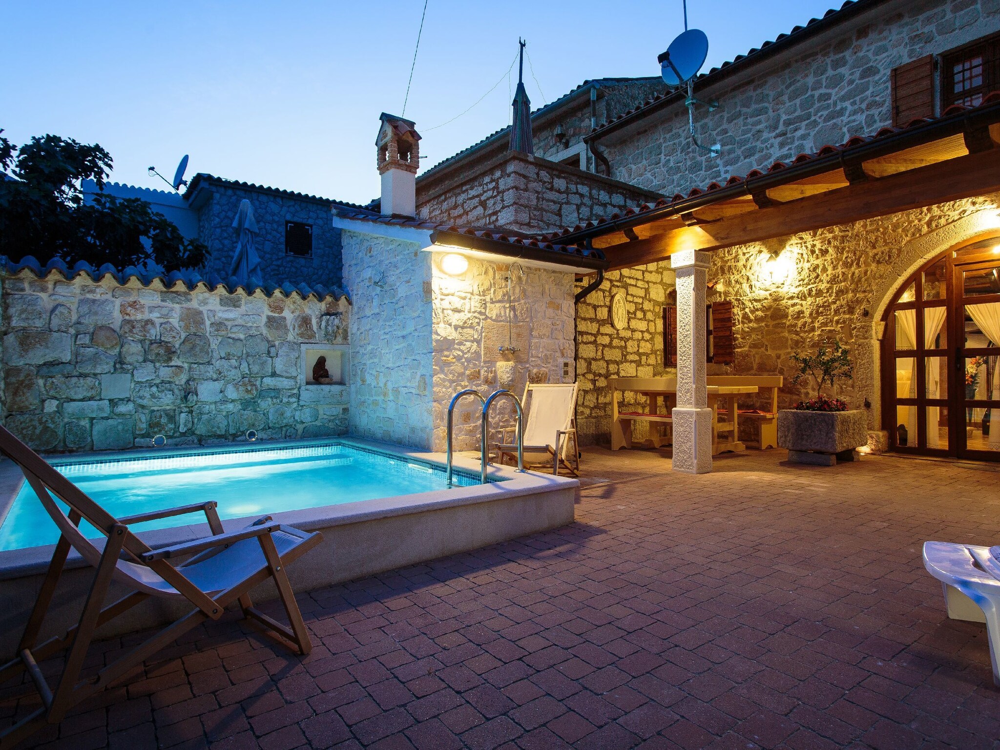   Villa Andoro