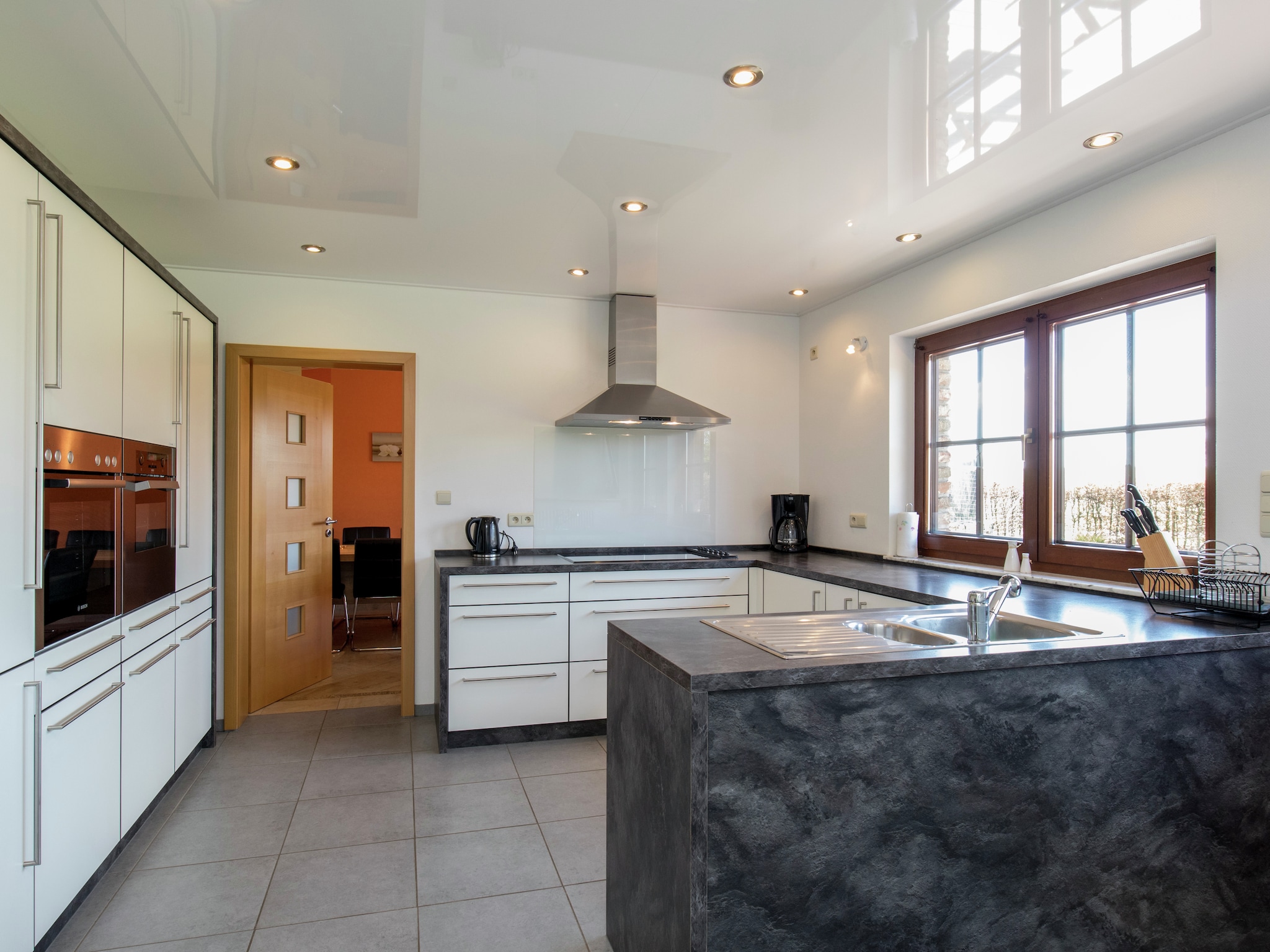   Villa East Canton