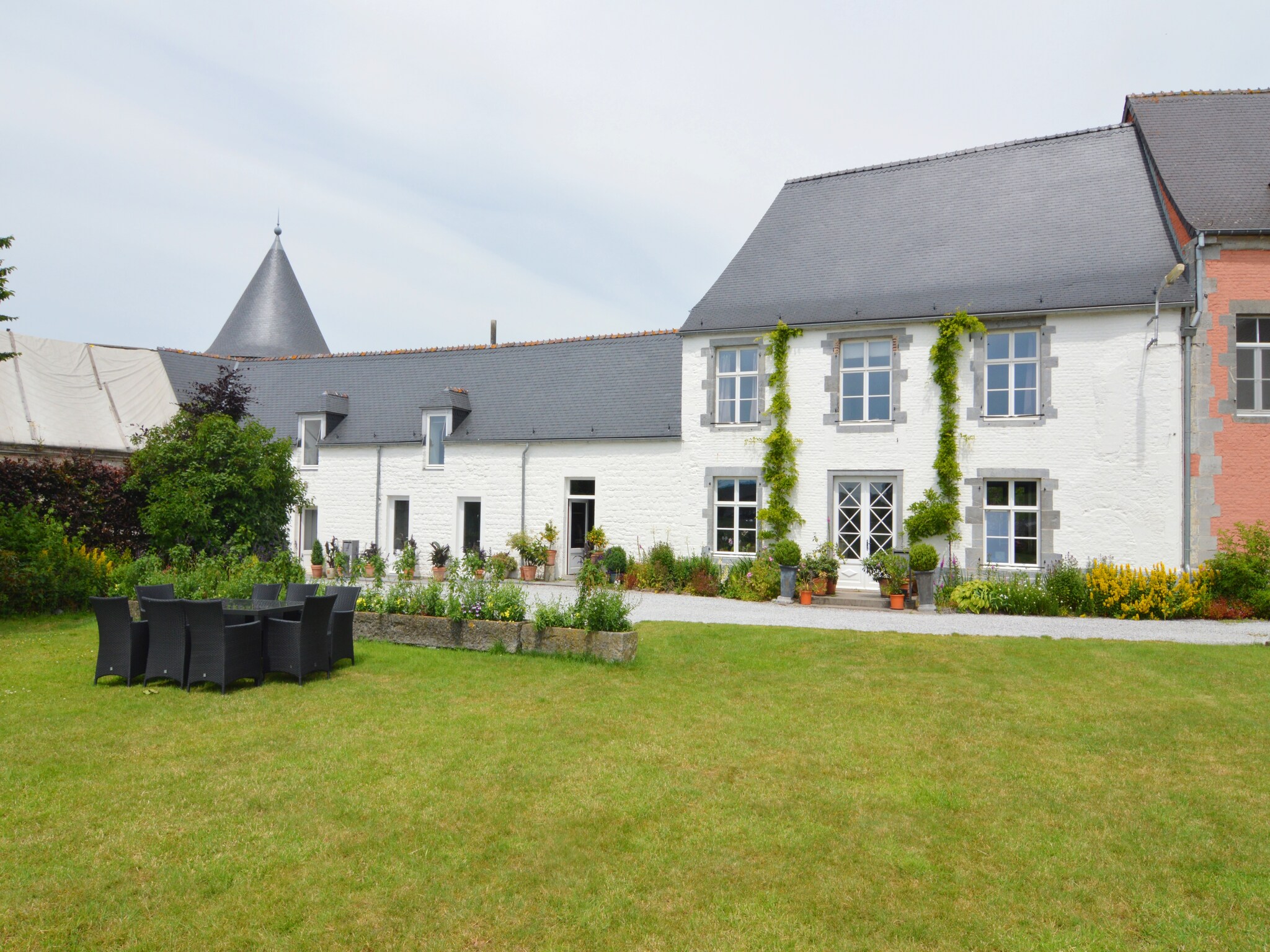   Un petit coin de chateau