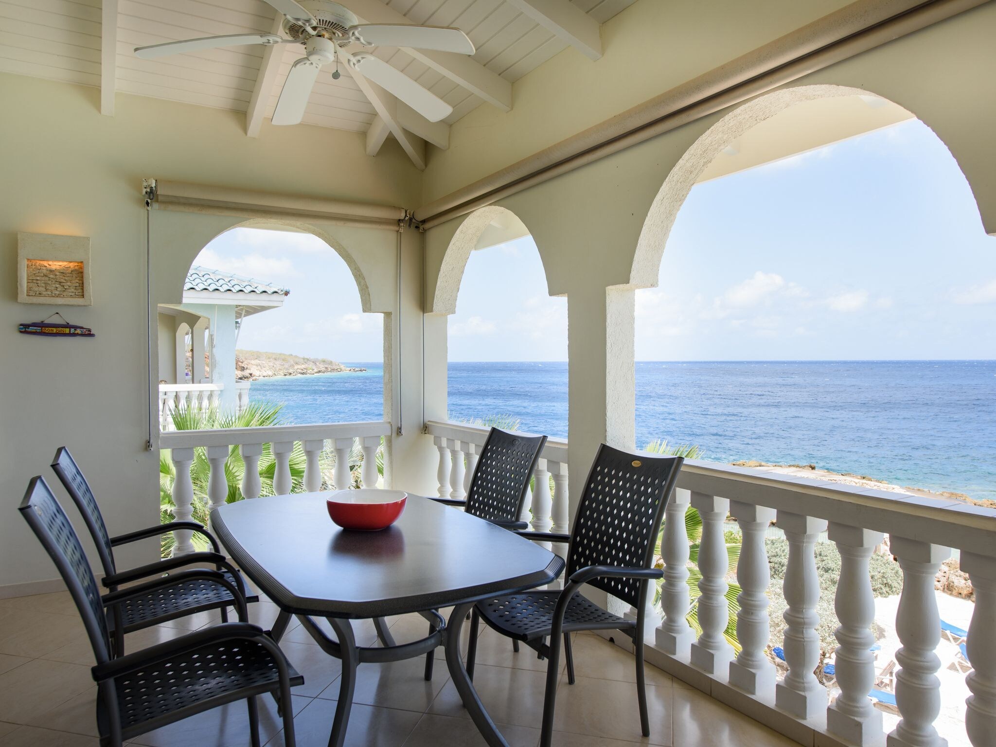 Ferienwohnung Dolphin View Mambo Beach
