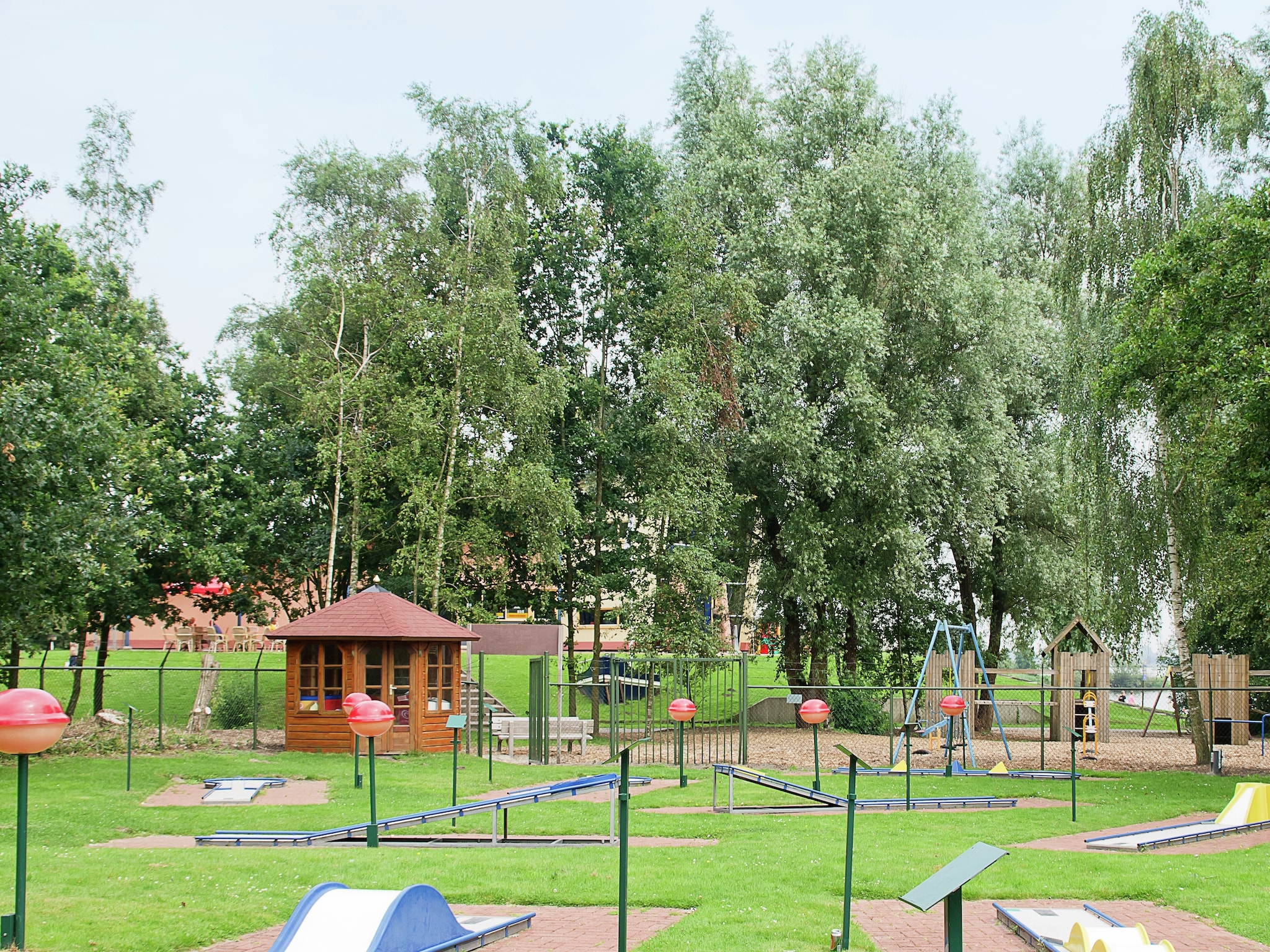 Vakantiehuis Vakantiepark Bergumermeer 10