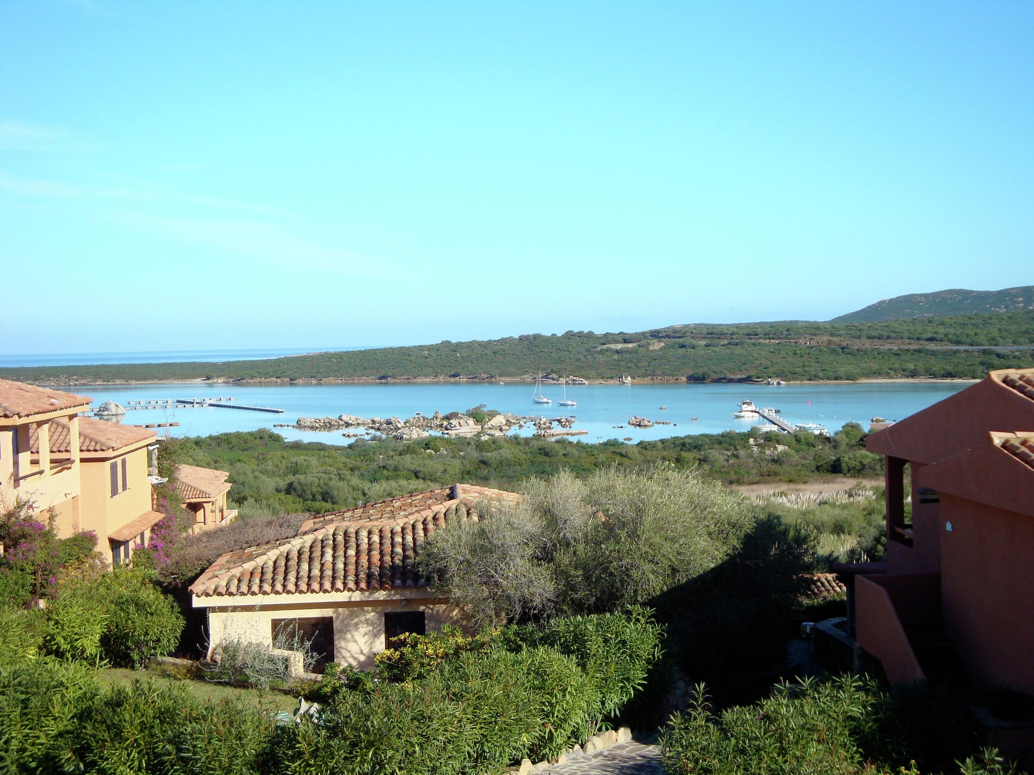   Baia de Bahas Bilo 4