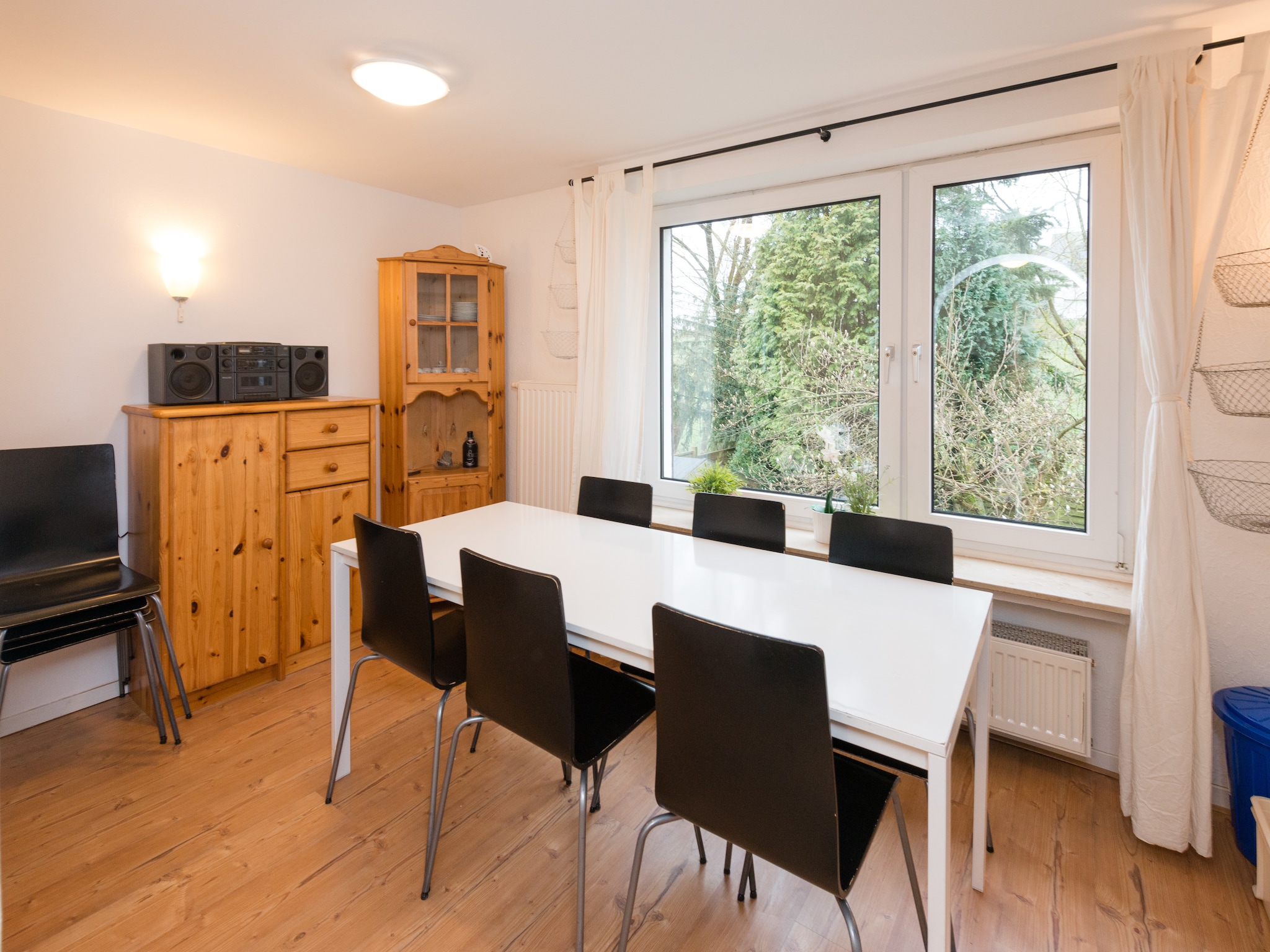   Gruppenhaus am Bach
