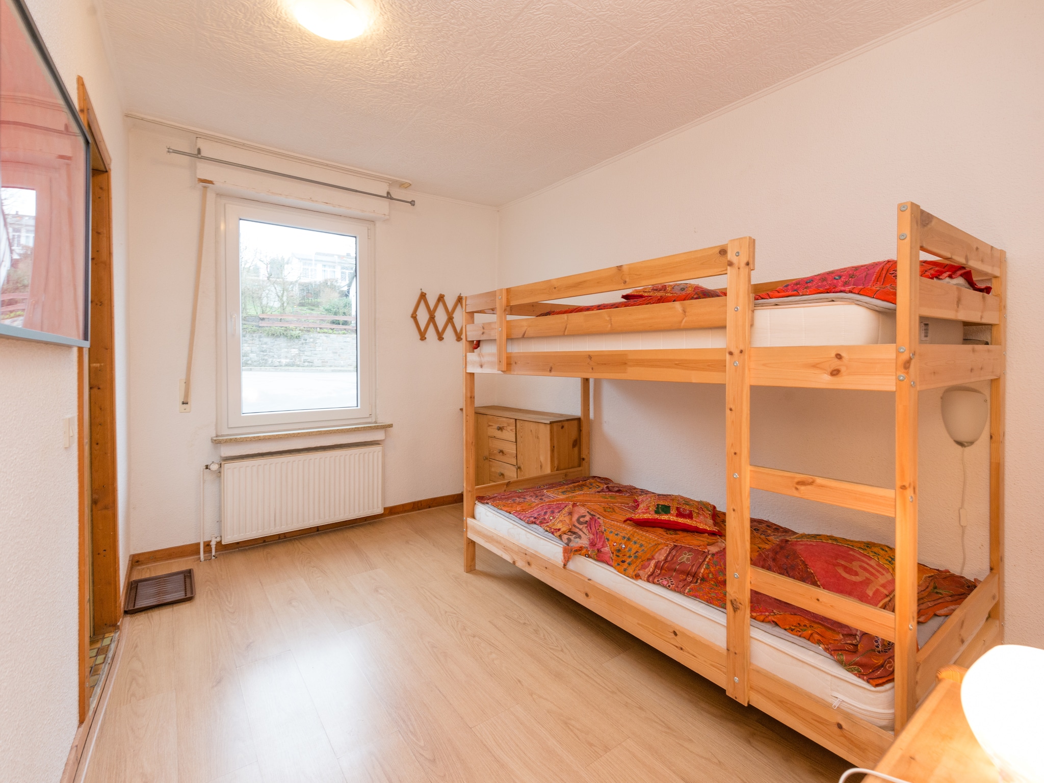   Gruppenhaus am Bach