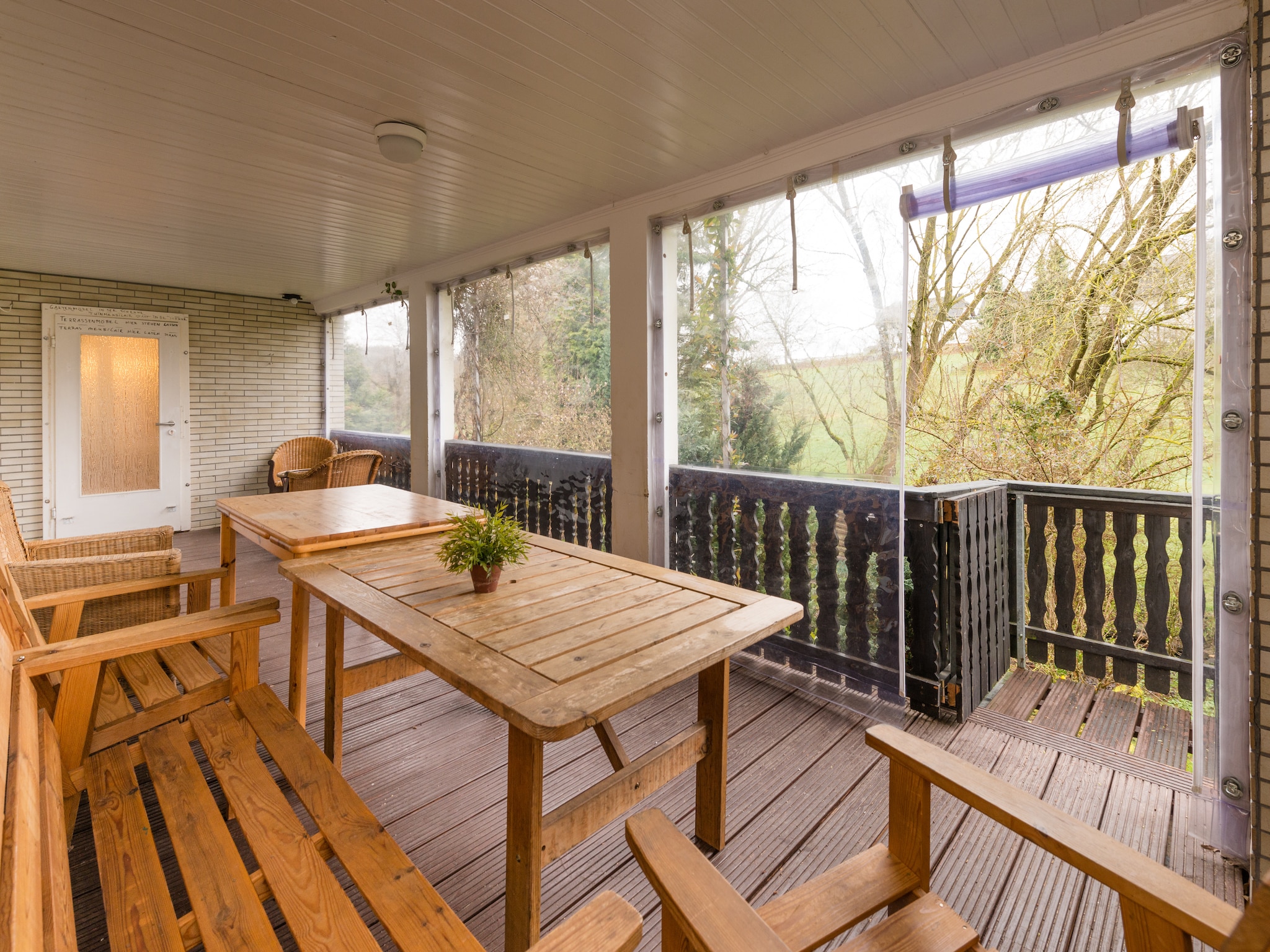   Gruppenhaus am Bach