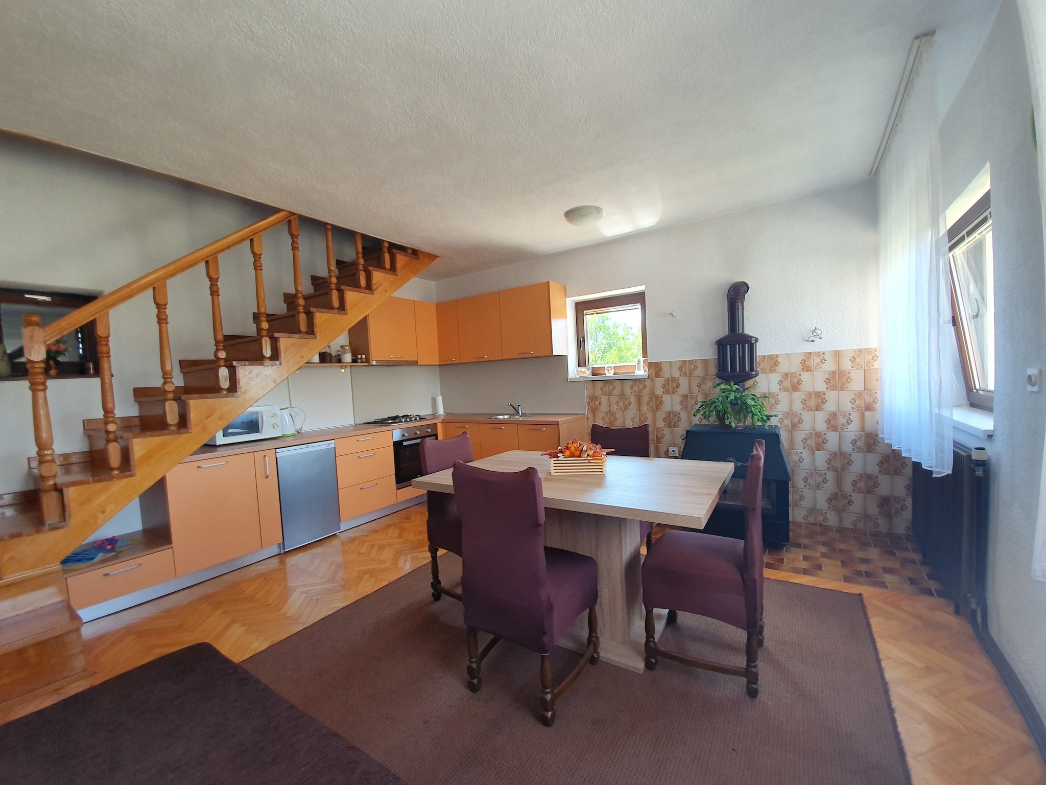   Holiday house Lovinac