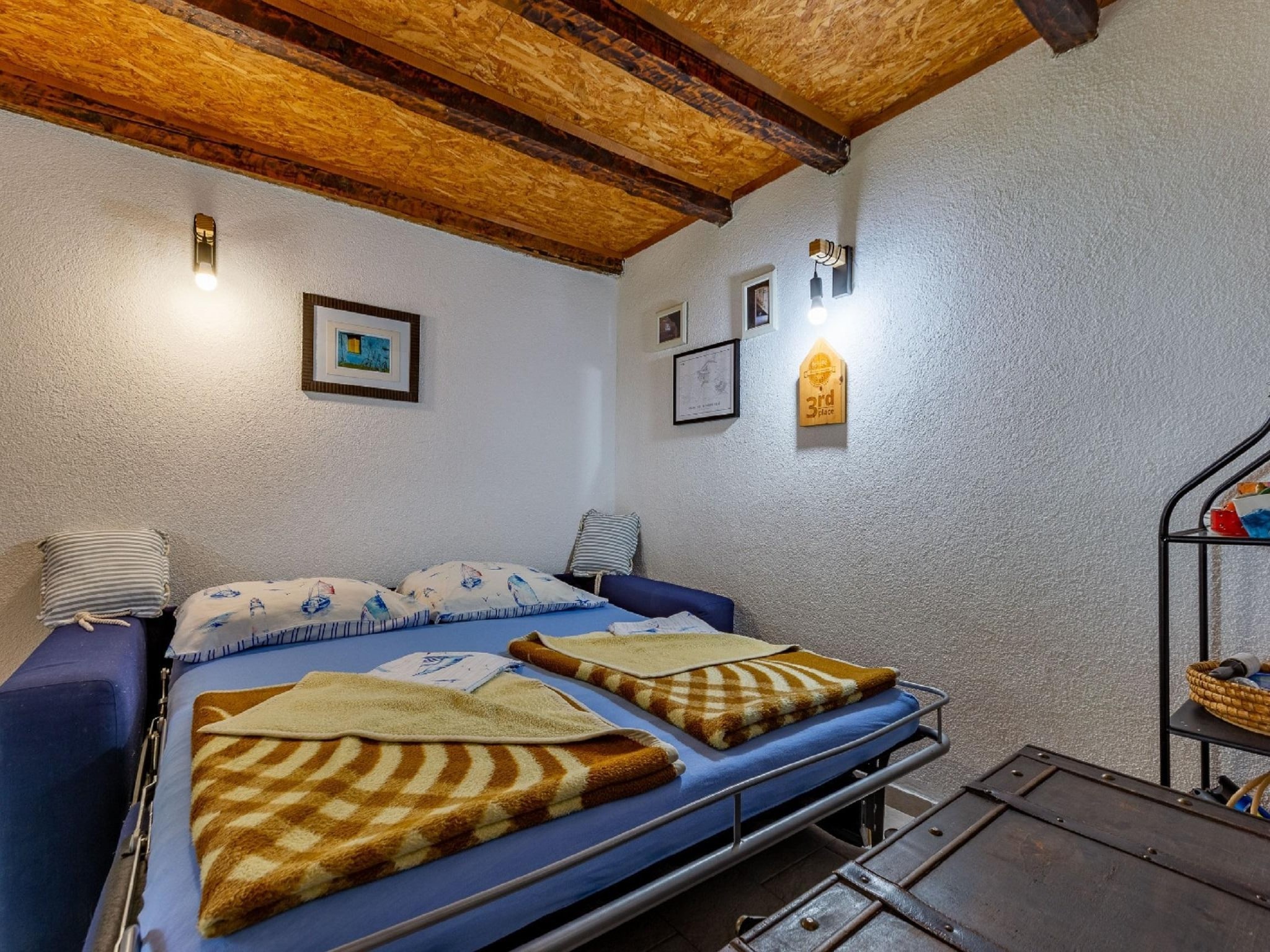  Stone house Dobroselo