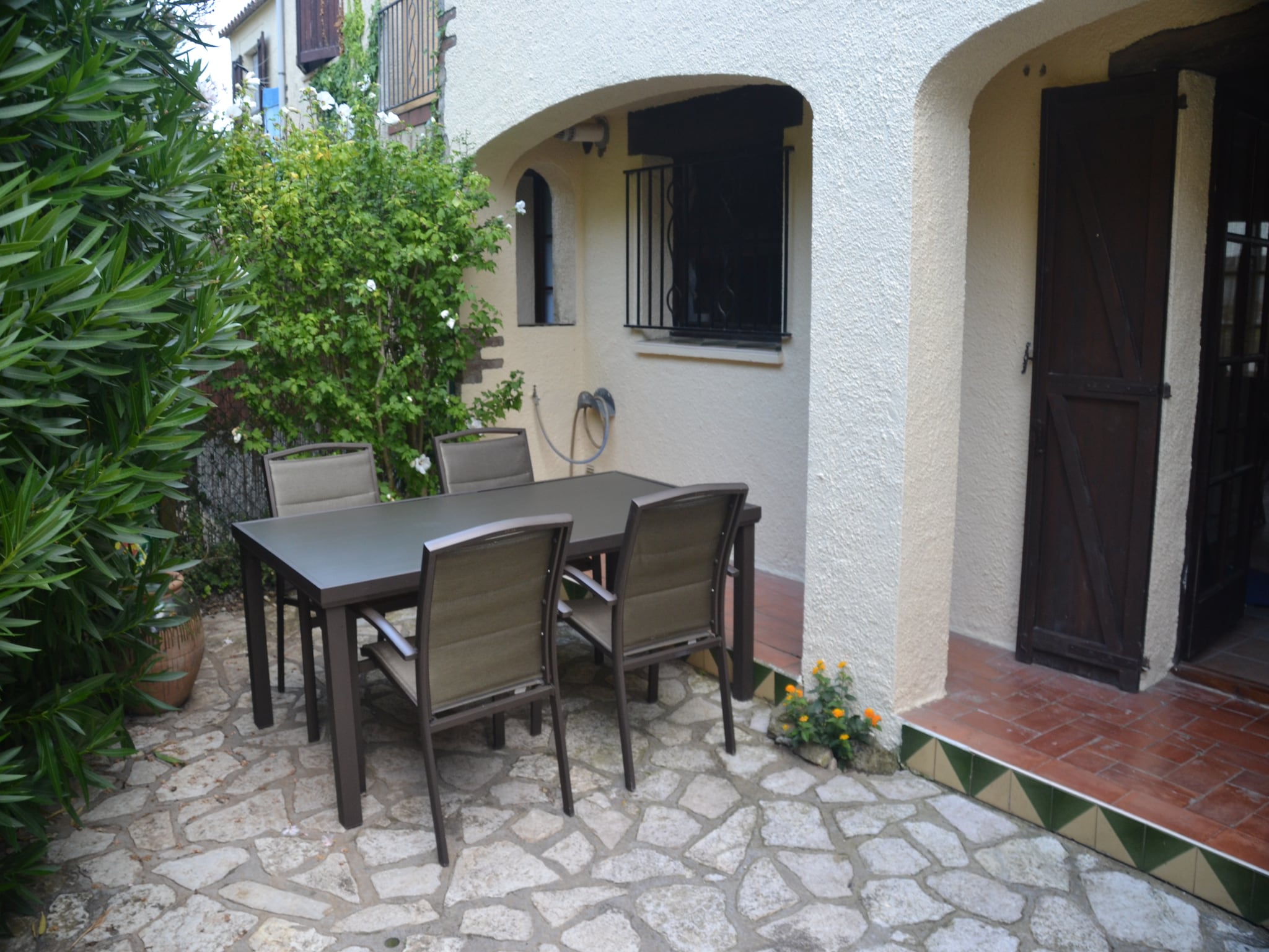   Les Oliveres 32