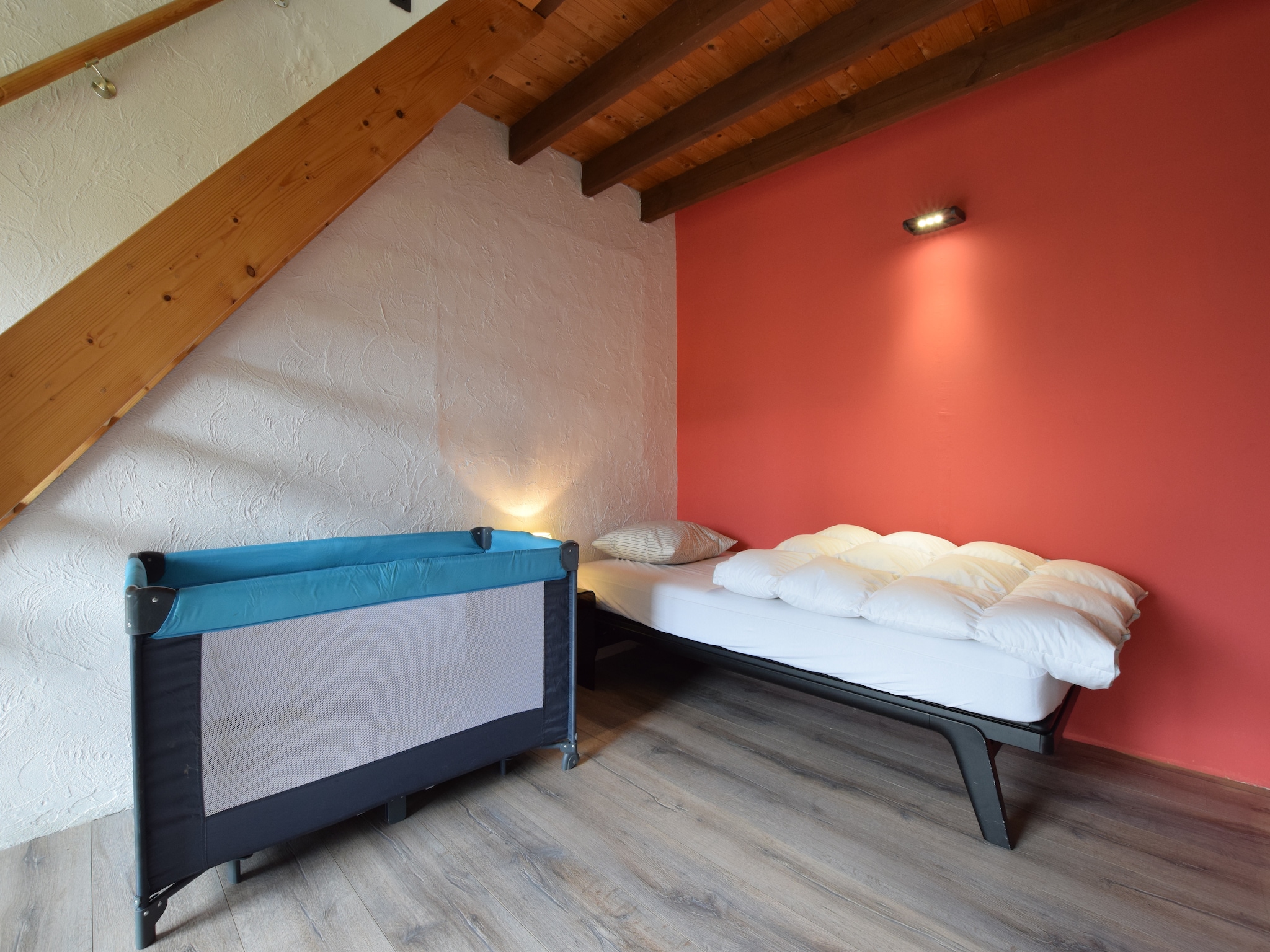   La Maison d Hives