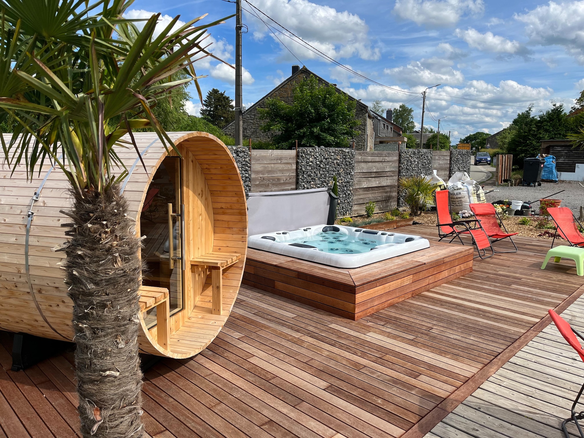   La Maison d Hives