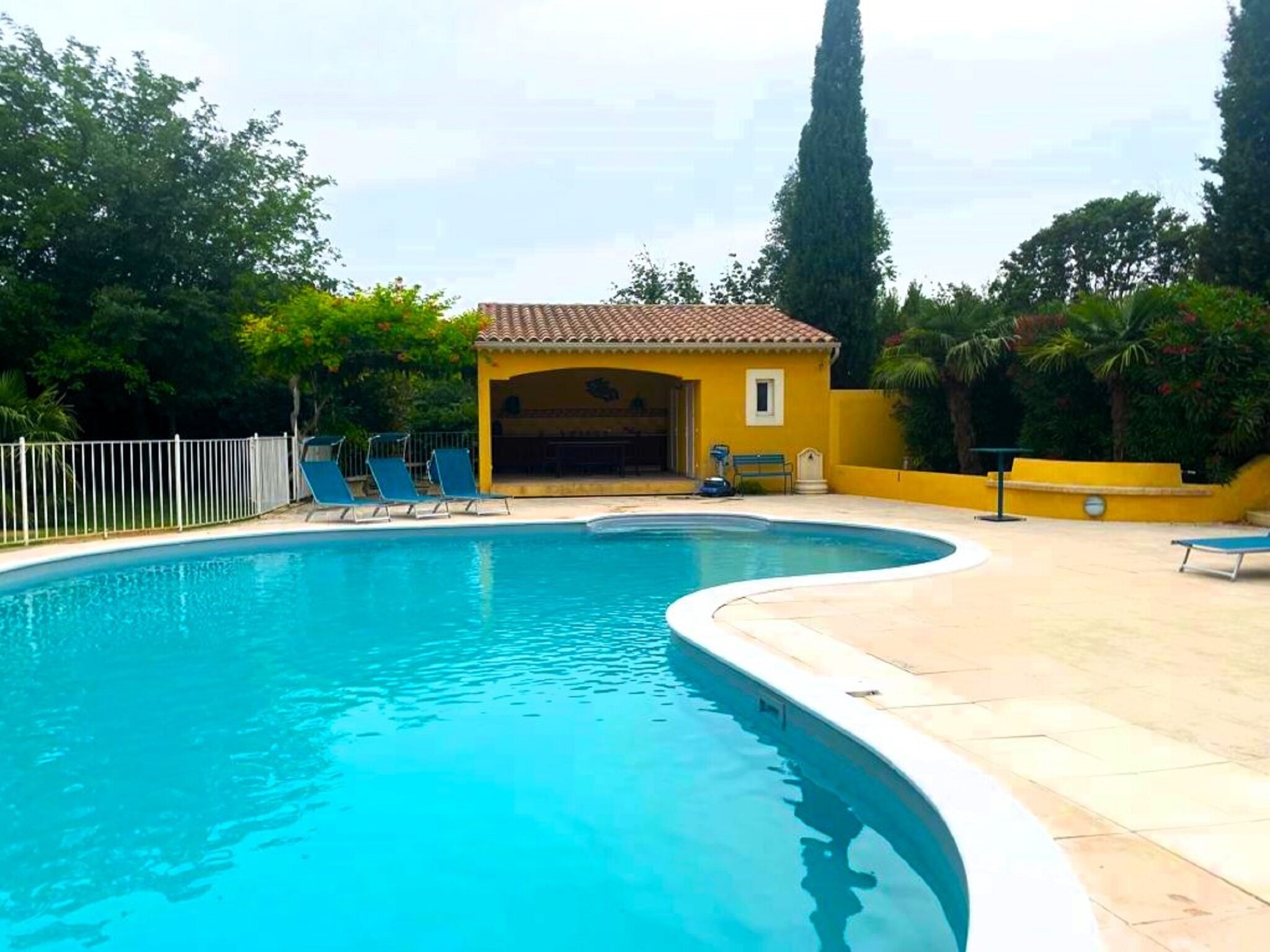 Vacation home Villa - L'ISLE-SUR-LA-SORGUE