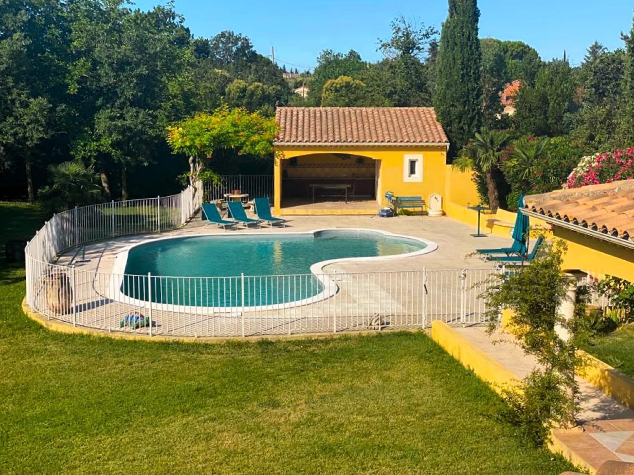 Vacation home Villa - L'ISLE-SUR-LA-SORGUE
