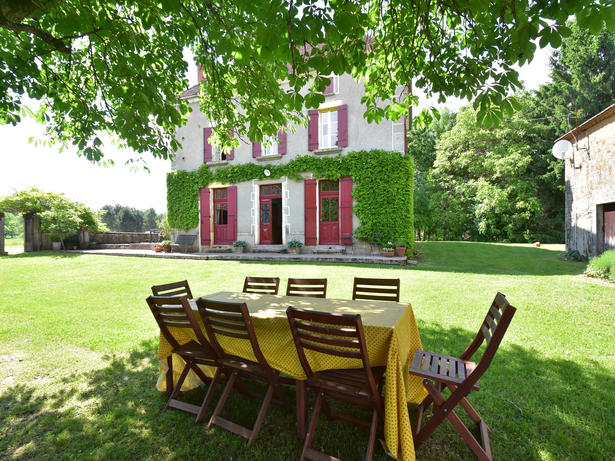   Maison de vacances Montcléra Cournes 8 pers