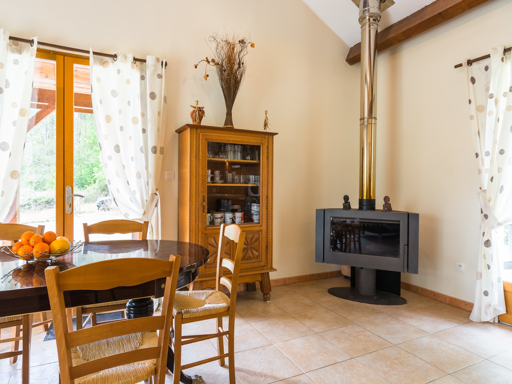   Maison de vacances - BLANQUEFORT-SUR-BRIOLANCE