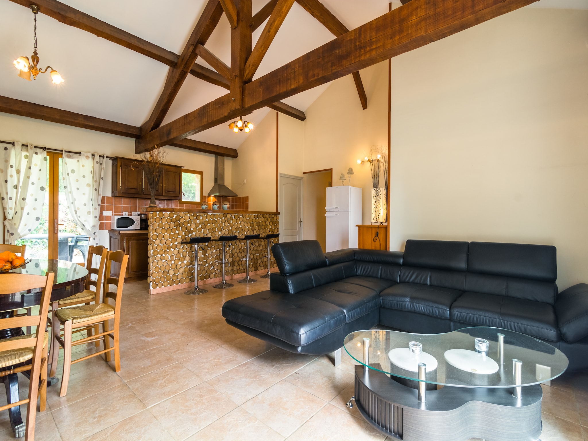   Maison de vacances - BLANQUEFORT-SUR-BRIOLANCE