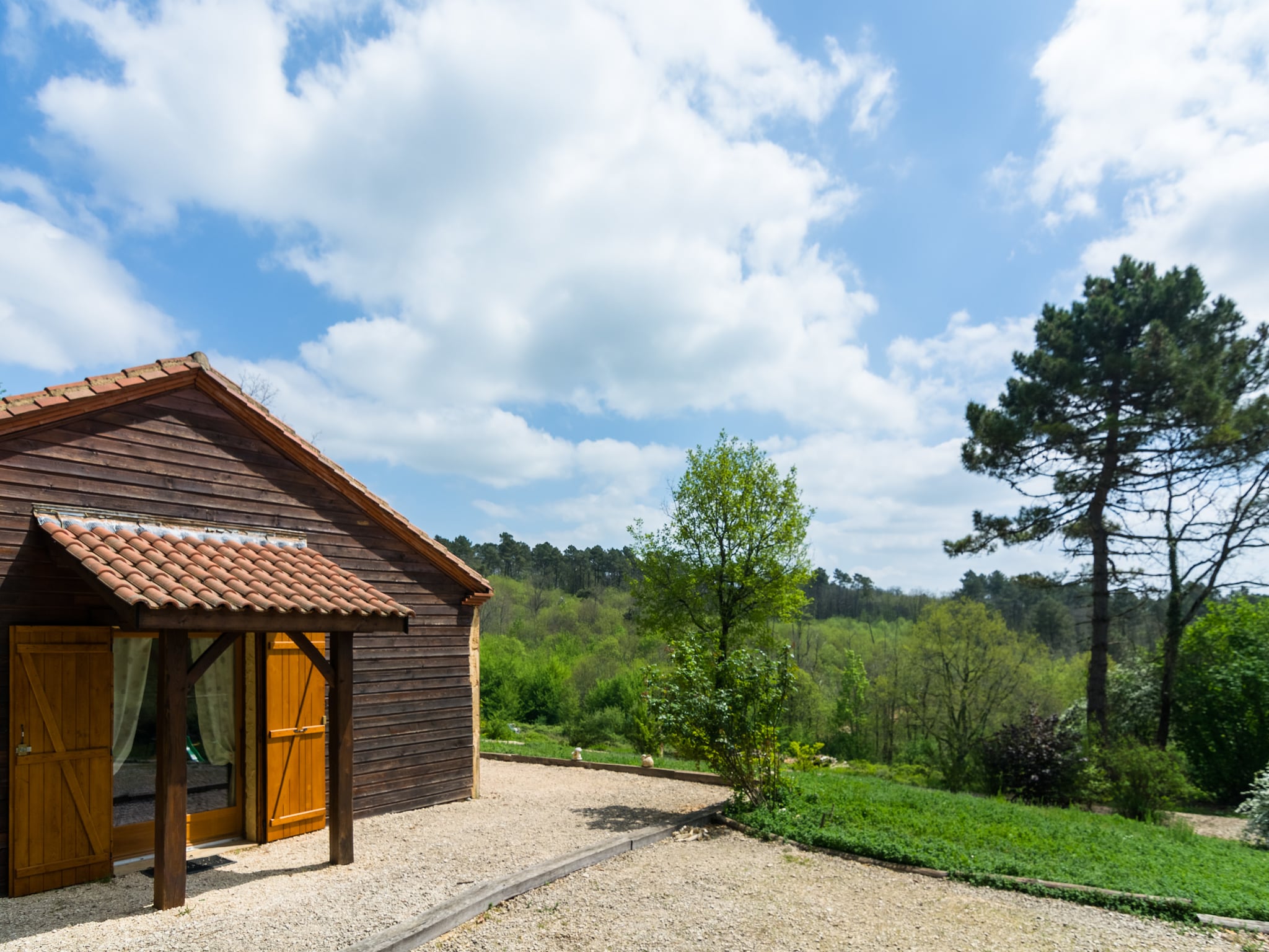  Maison de vacances - BLANQUEFORT-SUR-BRIOLANCE