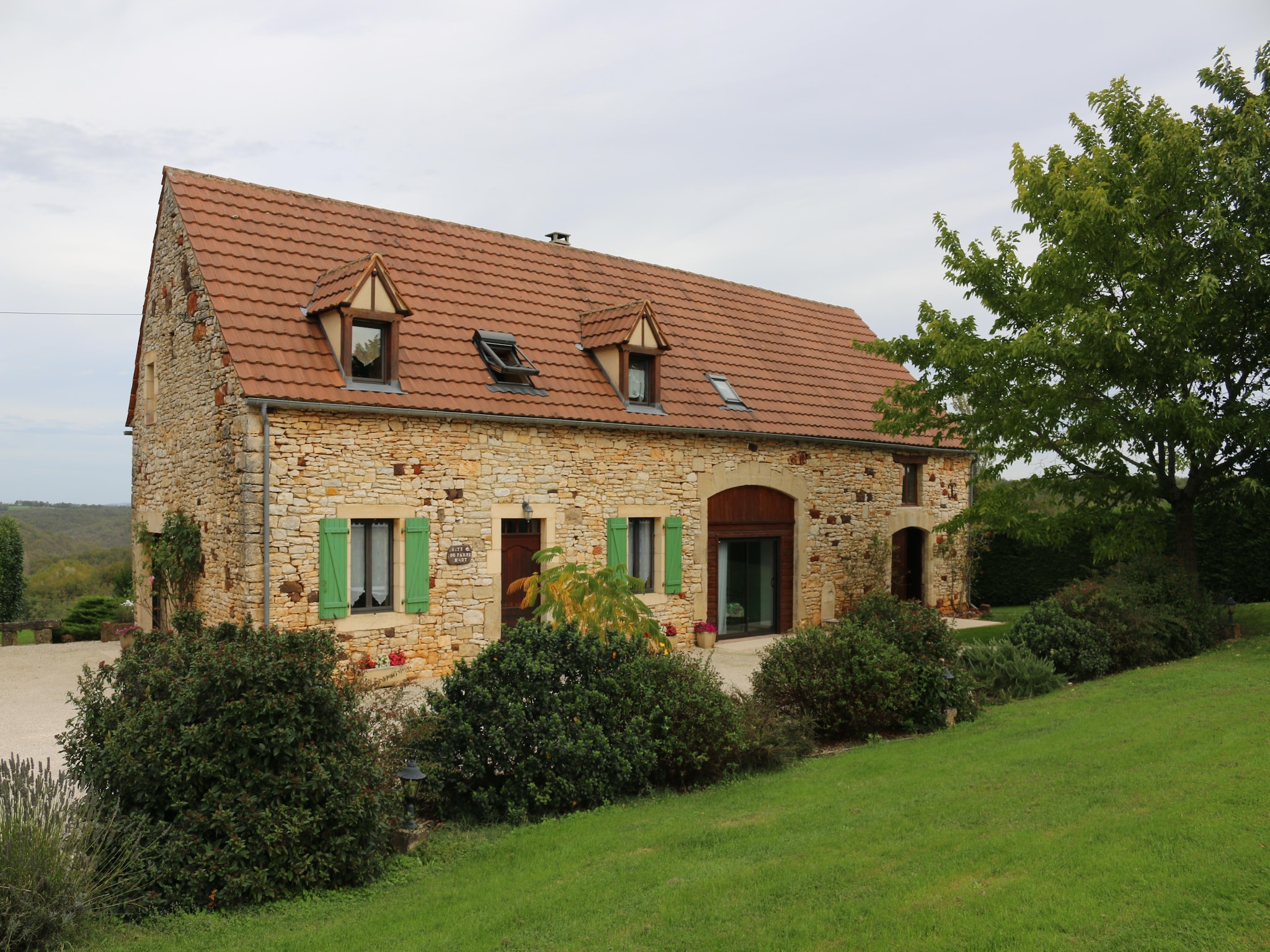   Maison de vacances - LAVERCANTIERE