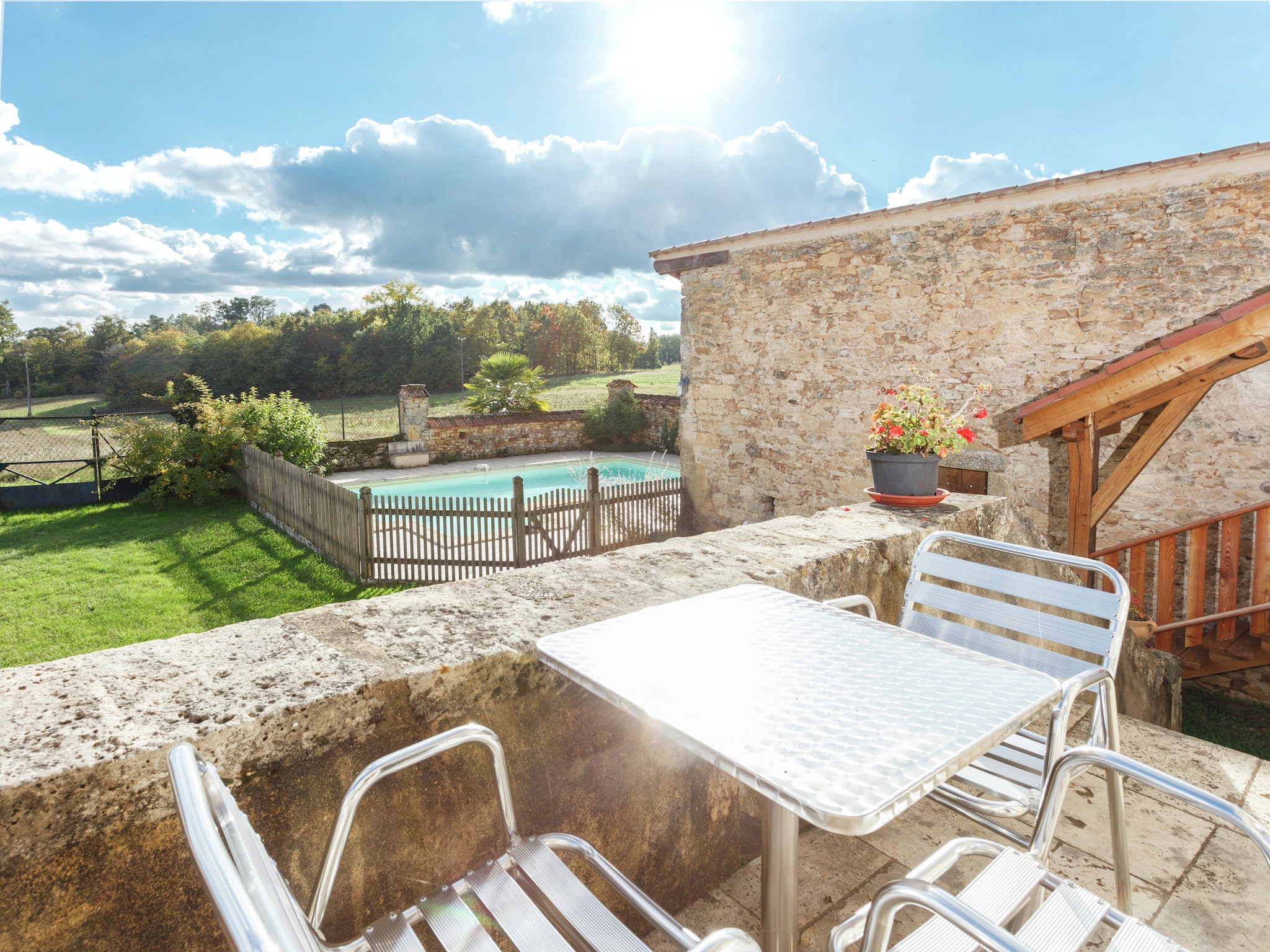   Maison de vacances - LOUBEJAC