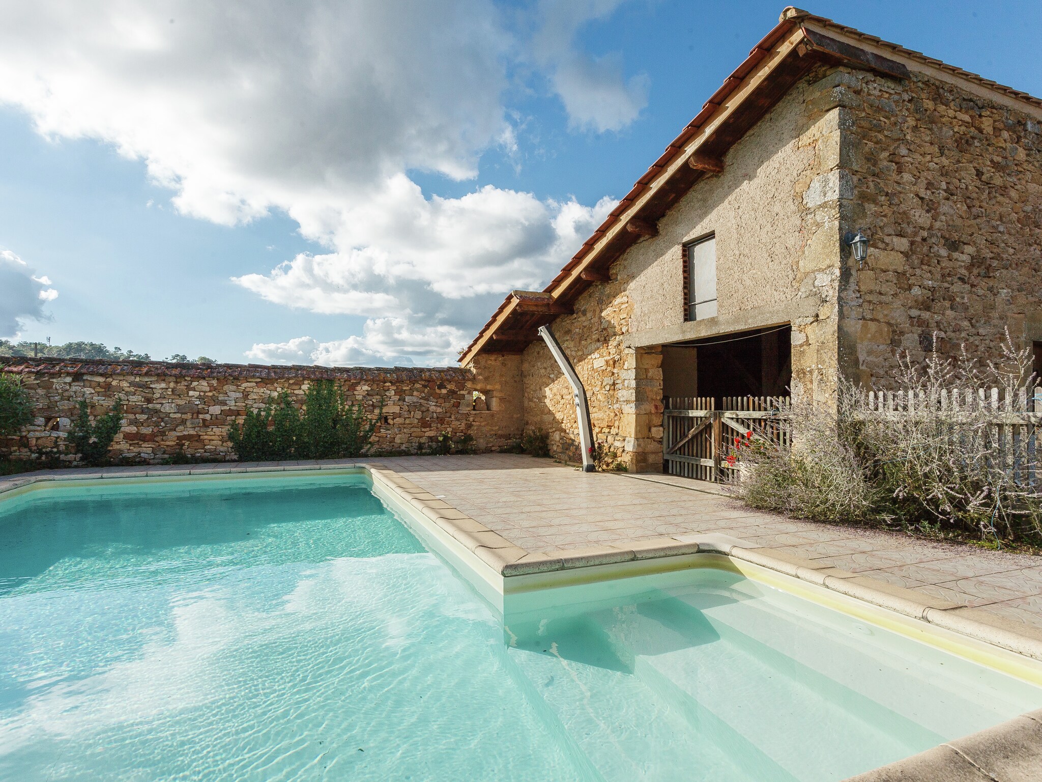   Maison de vacances - LOUBEJAC