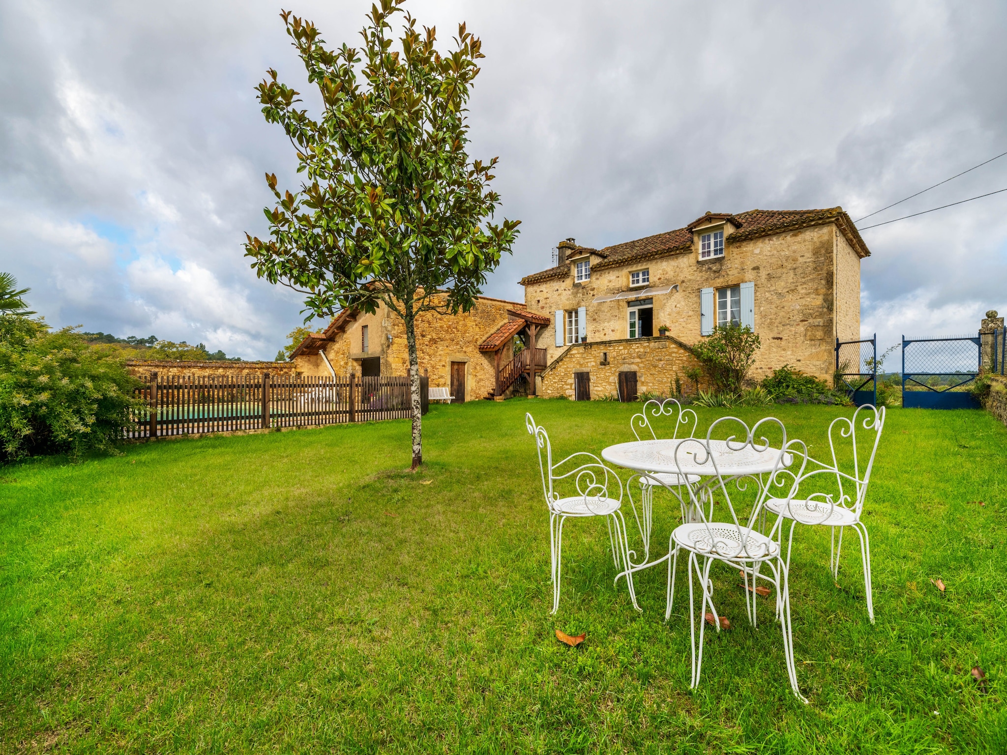  Maison de vacances - LOUBEJAC