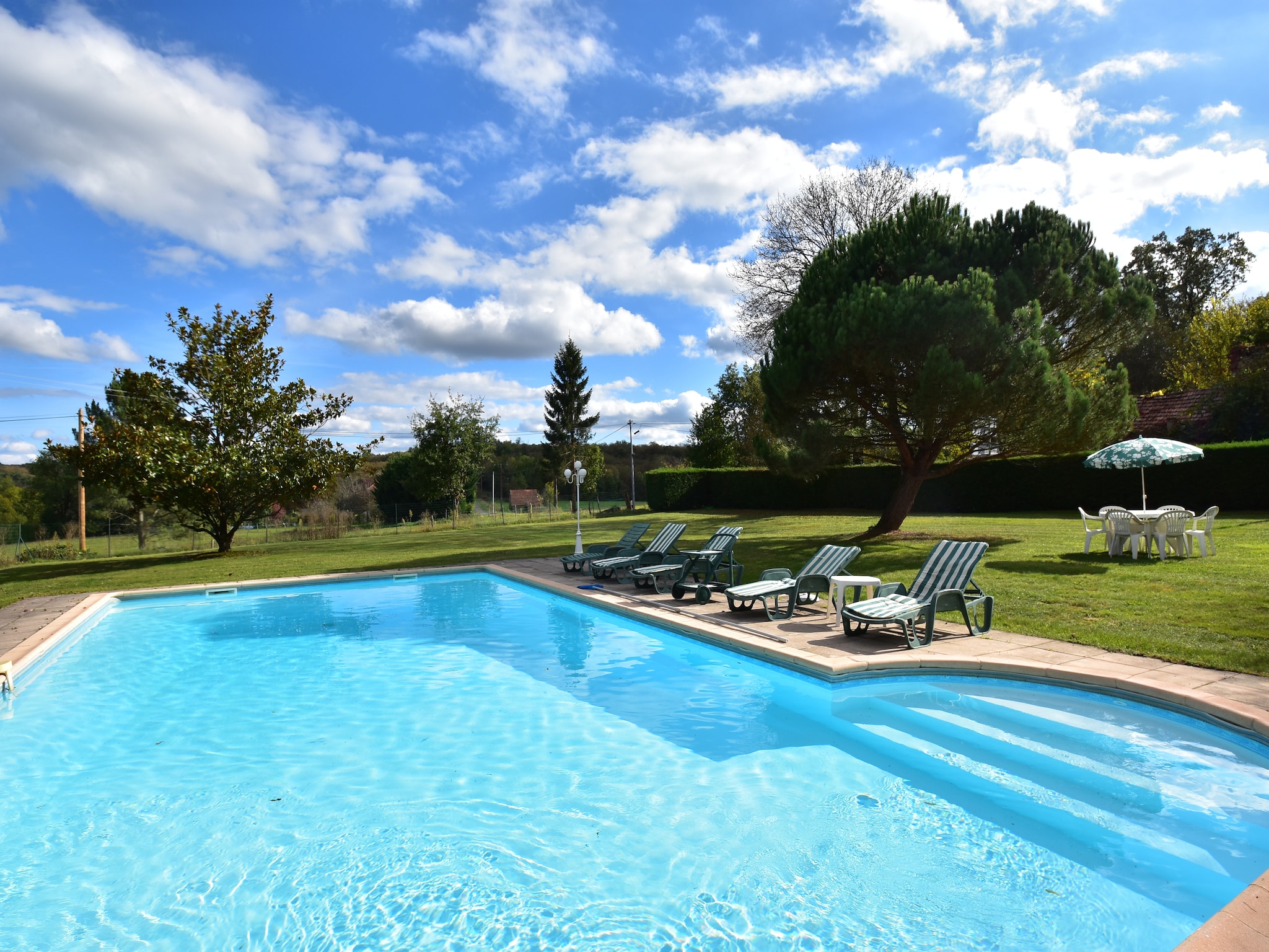   Maison de vacances Besse les Vitarelles 6 p