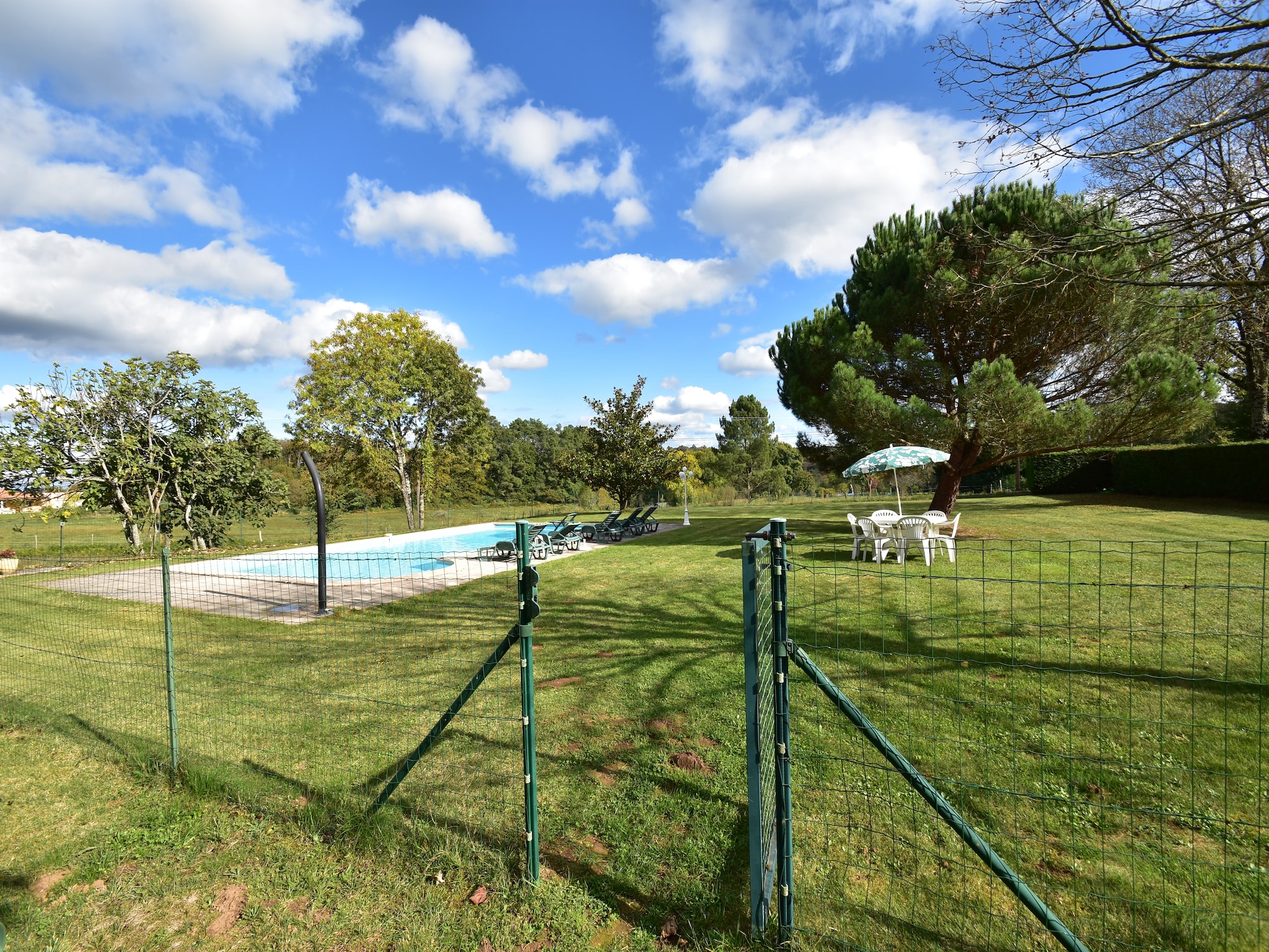   Maison de vacances Besse les Vitarelles 6 p