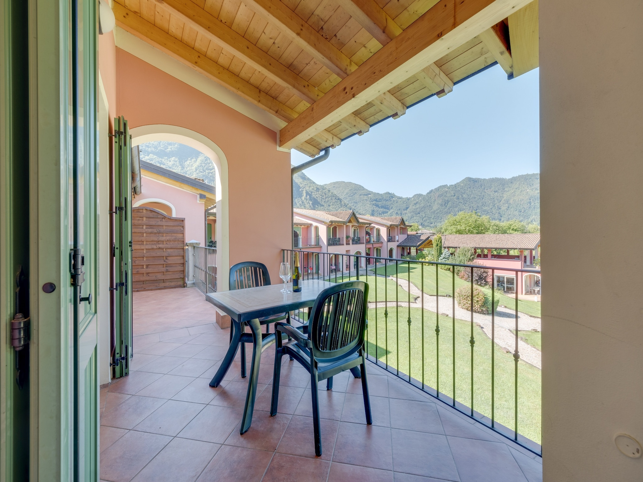 Квартира Residence Vico Master