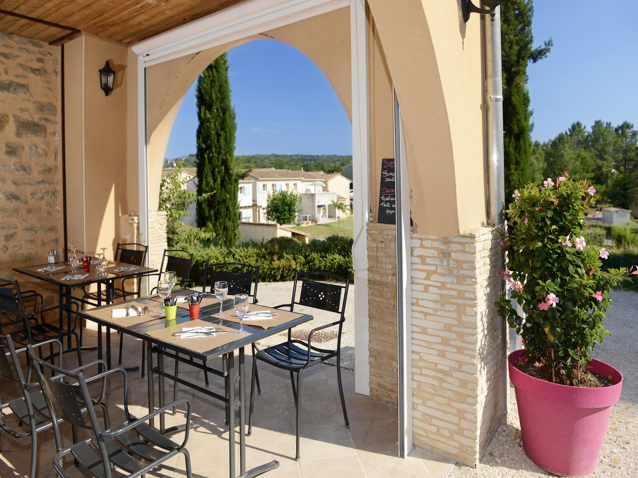 Appartement Le Domaine des Hauts de Salavas 3